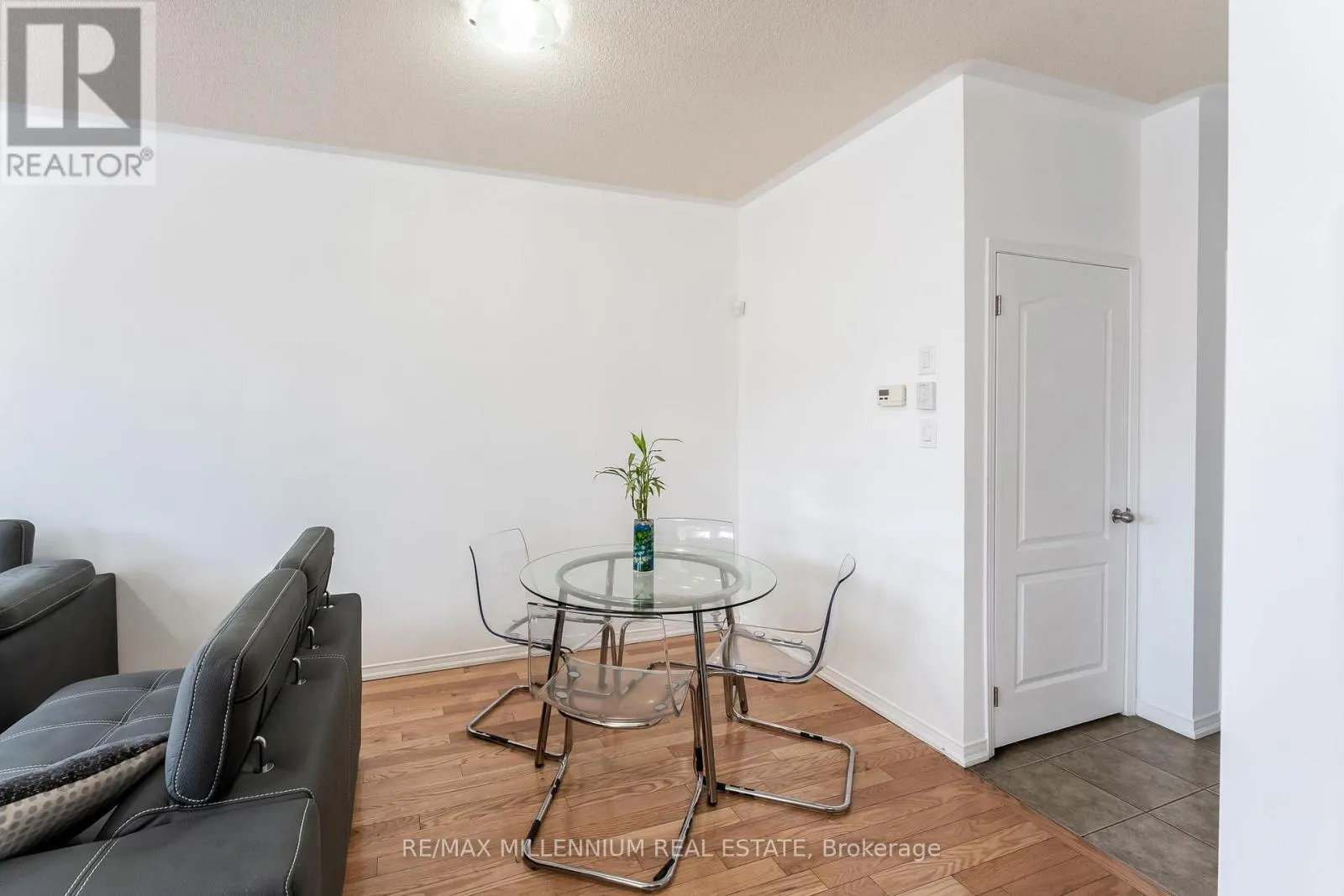 70 SUSSEXVALE DRIVE