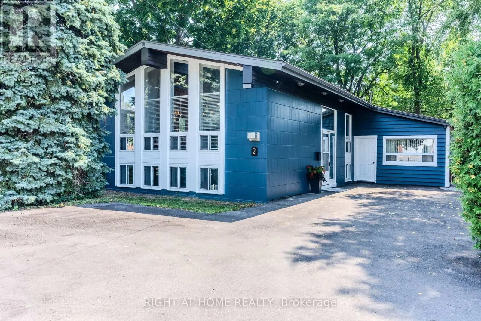 2 PRINCE CHARLES DRIVE