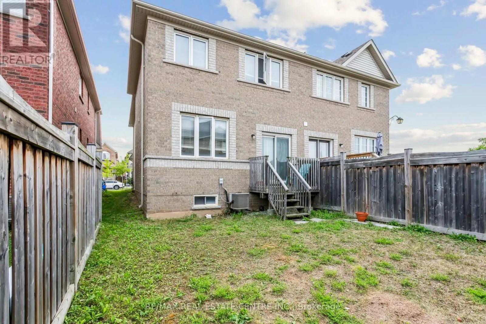 856 MILTONBROOK CRESCENT