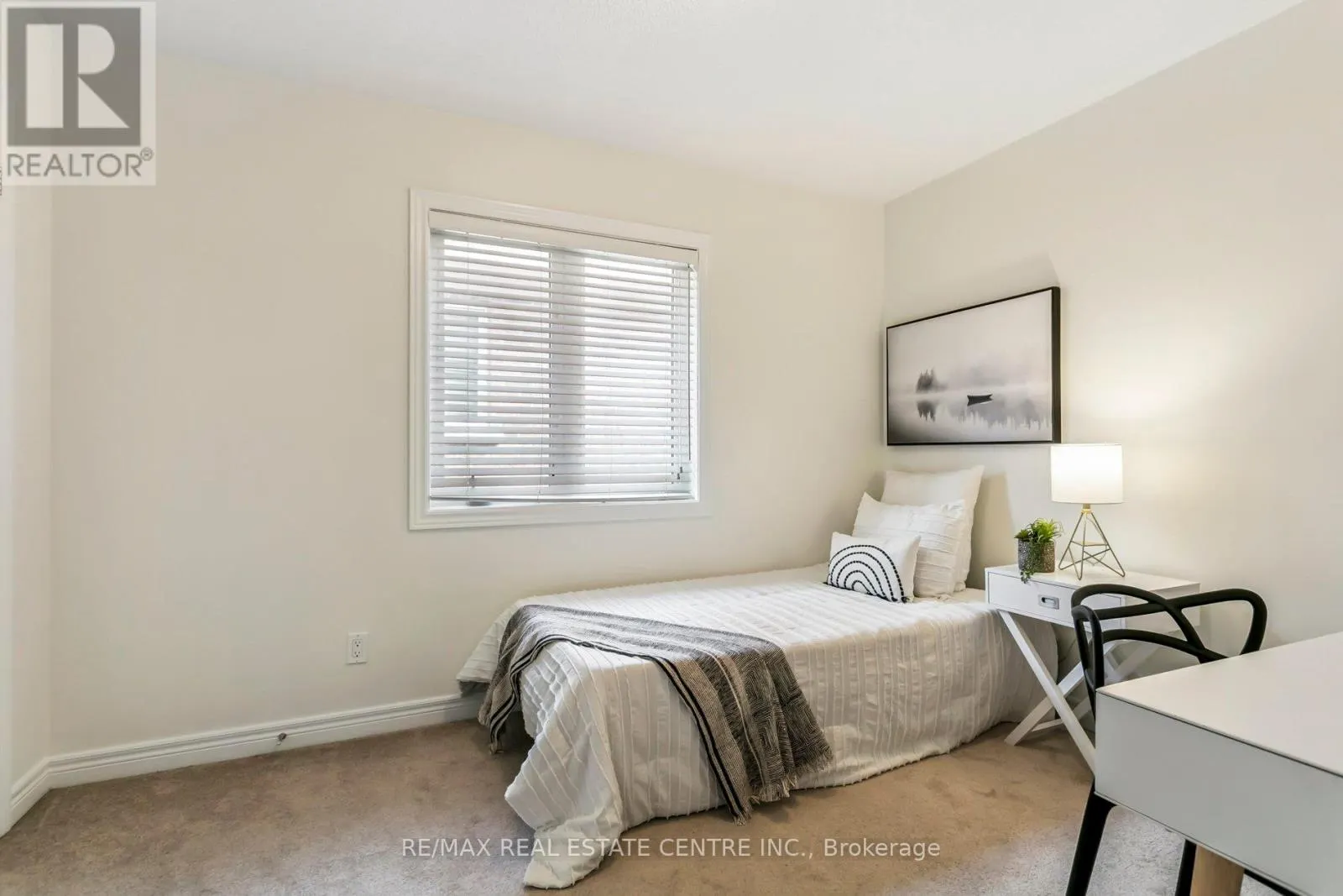 856 MILTONBROOK CRESCENT