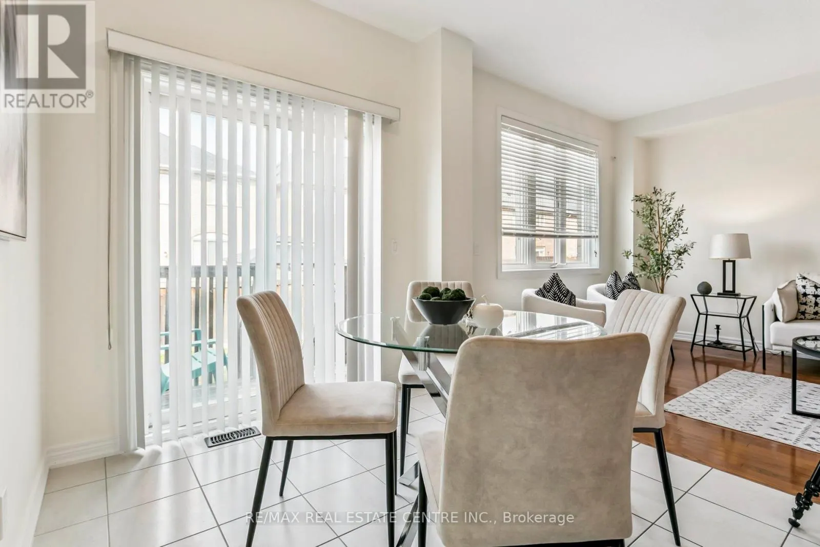 856 MILTONBROOK CRESCENT