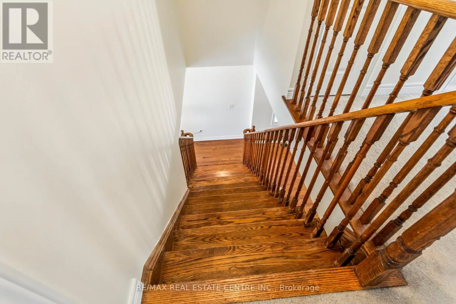 856 MILTONBROOK CRESCENT