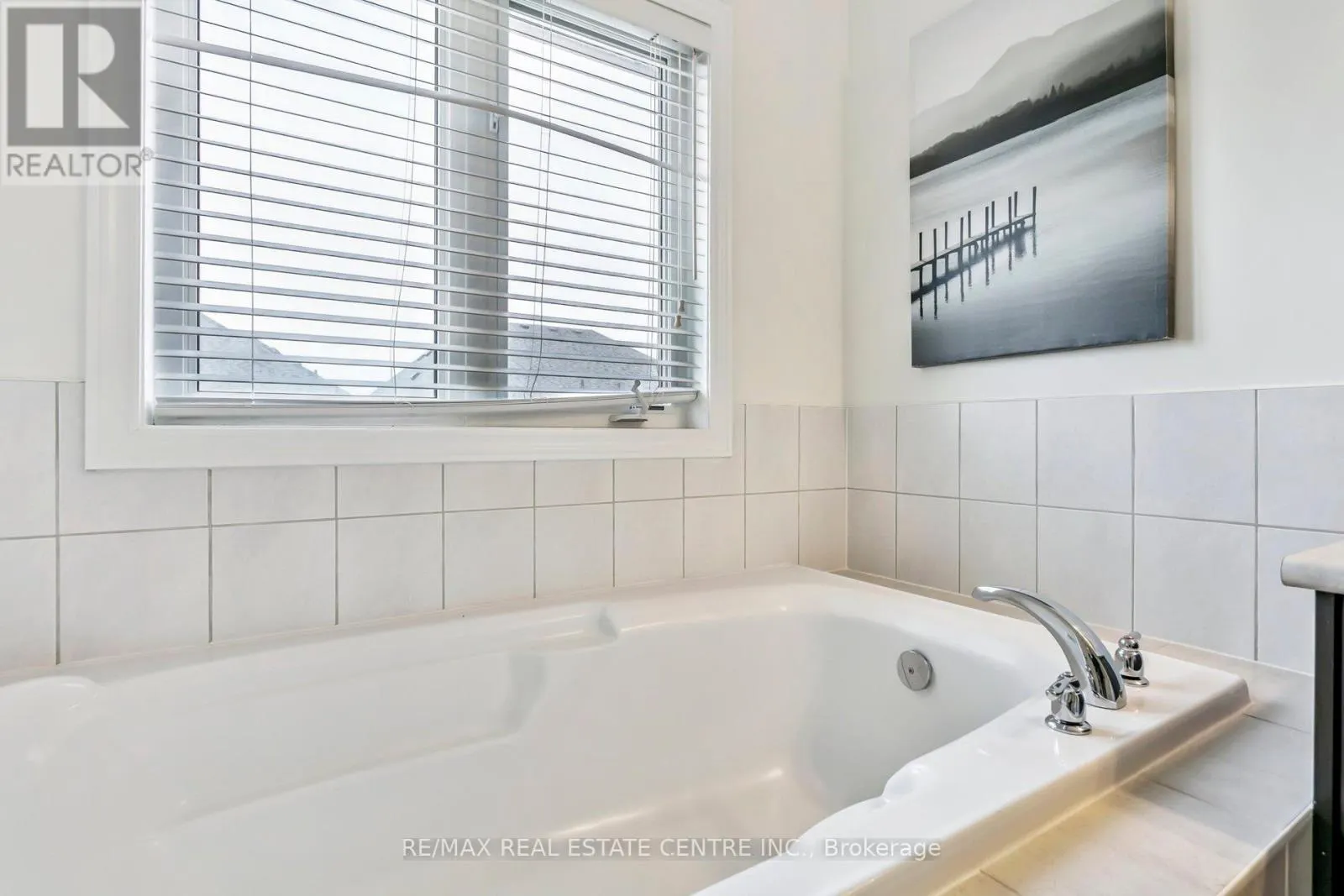 856 MILTONBROOK CRESCENT