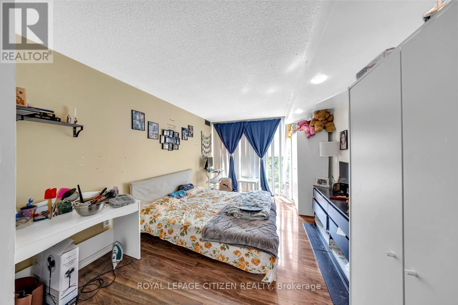 301 - 4205 SHIPP DRIVE