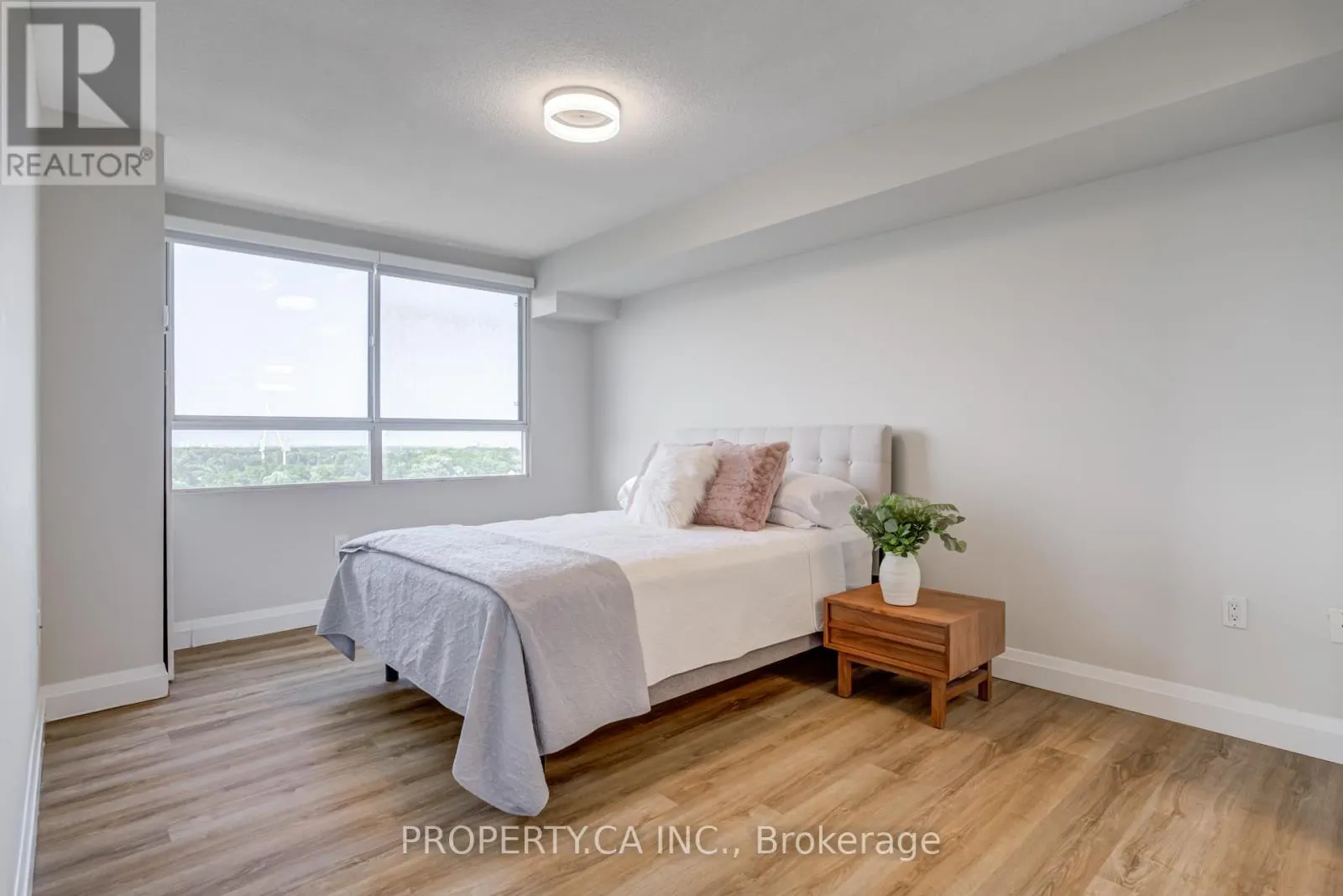 1201 - 1271 WALDEN CIRCLE