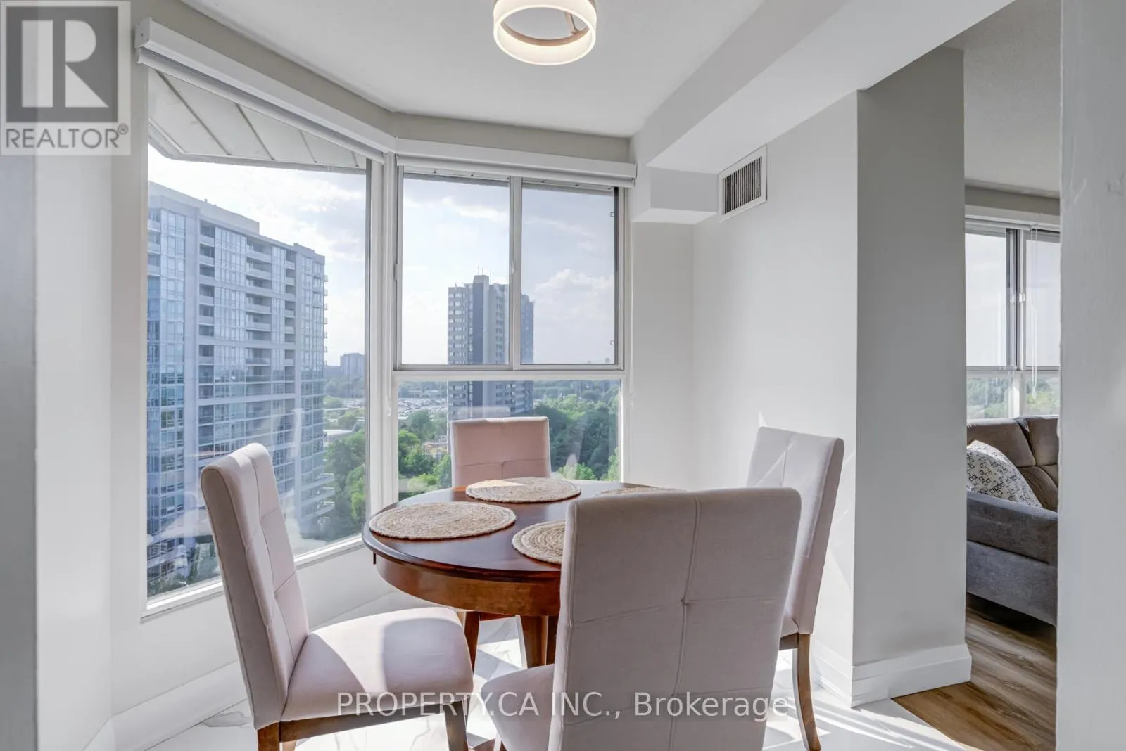 1201 - 1271 WALDEN CIRCLE