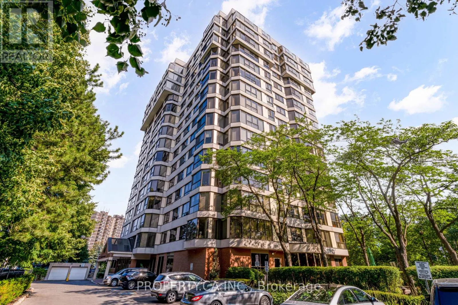 1201 - 1271 WALDEN CIRCLE