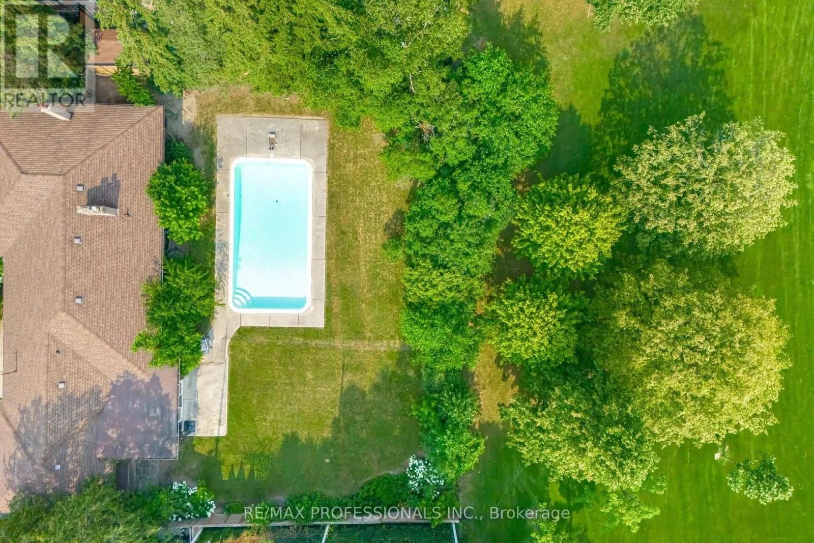 55 BYWOOD DRIVE