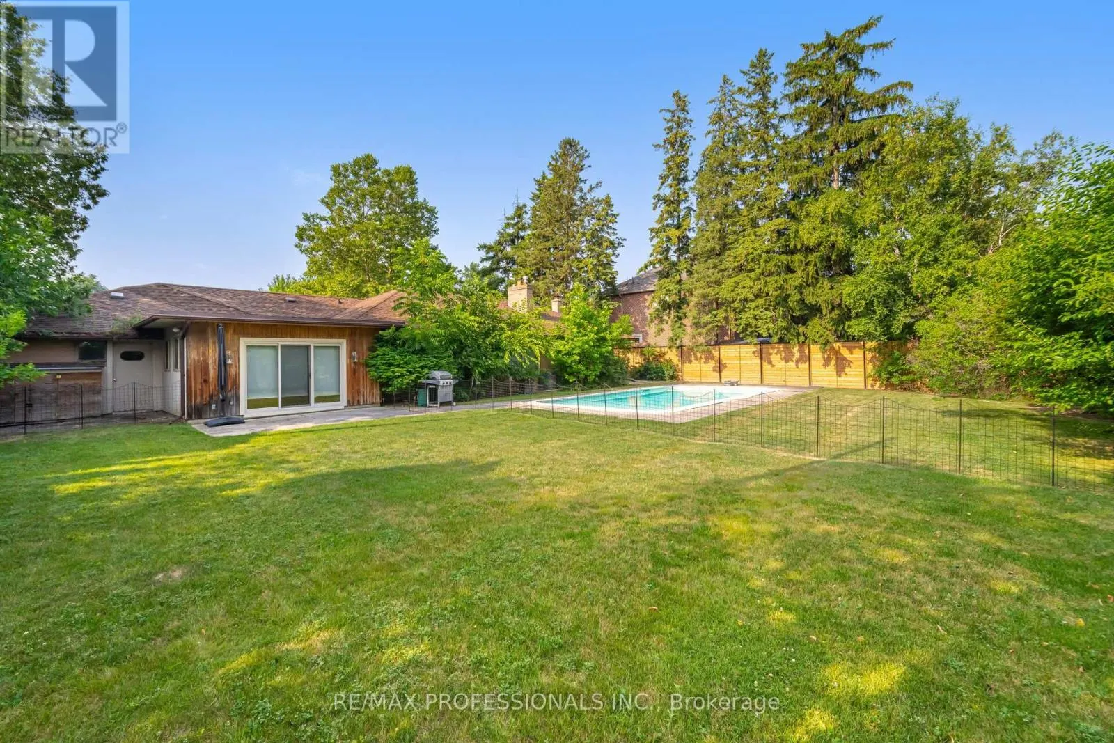 55 BYWOOD DRIVE