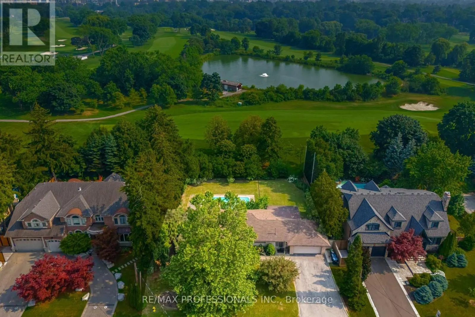 55 BYWOOD DRIVE