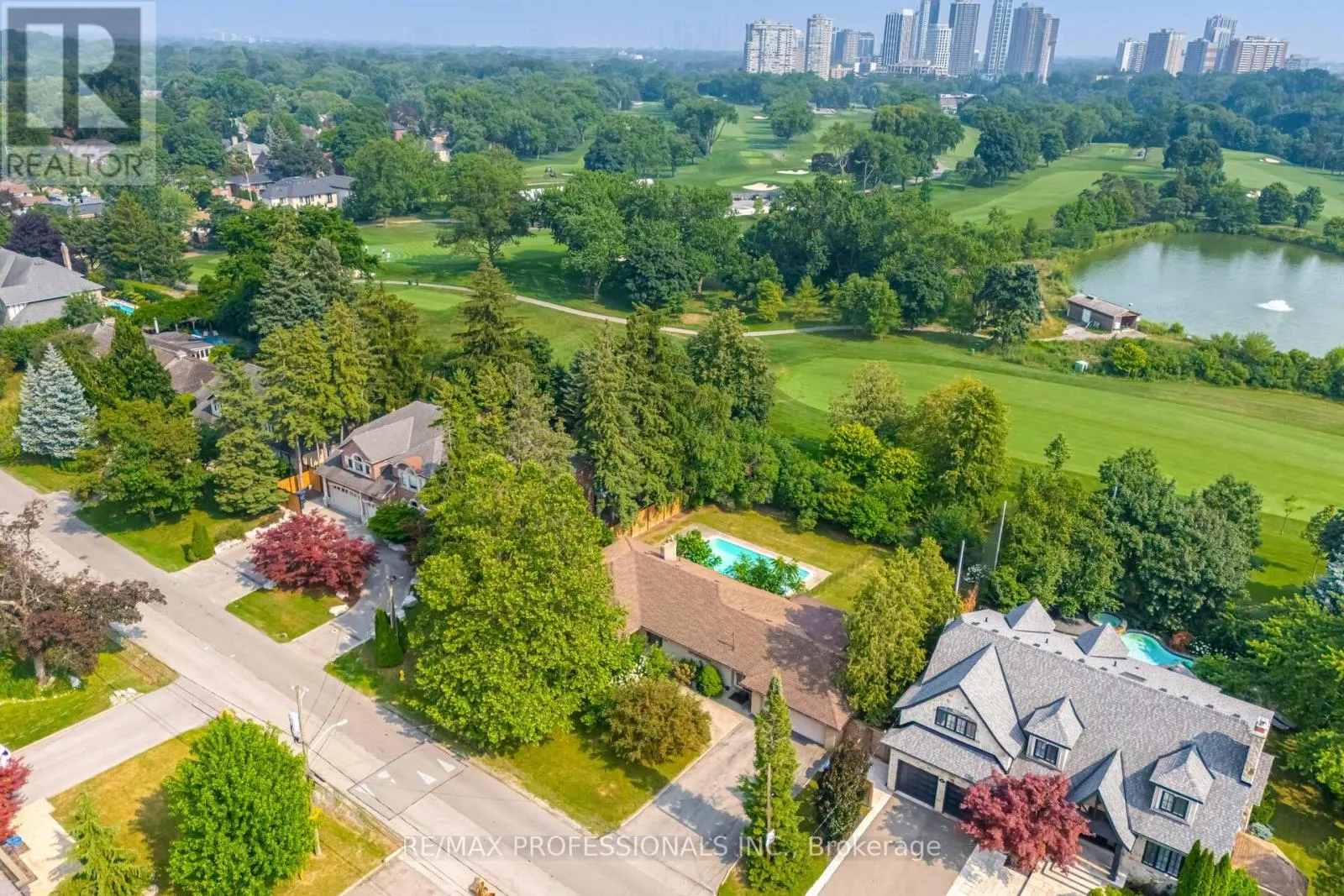 55 BYWOOD DRIVE