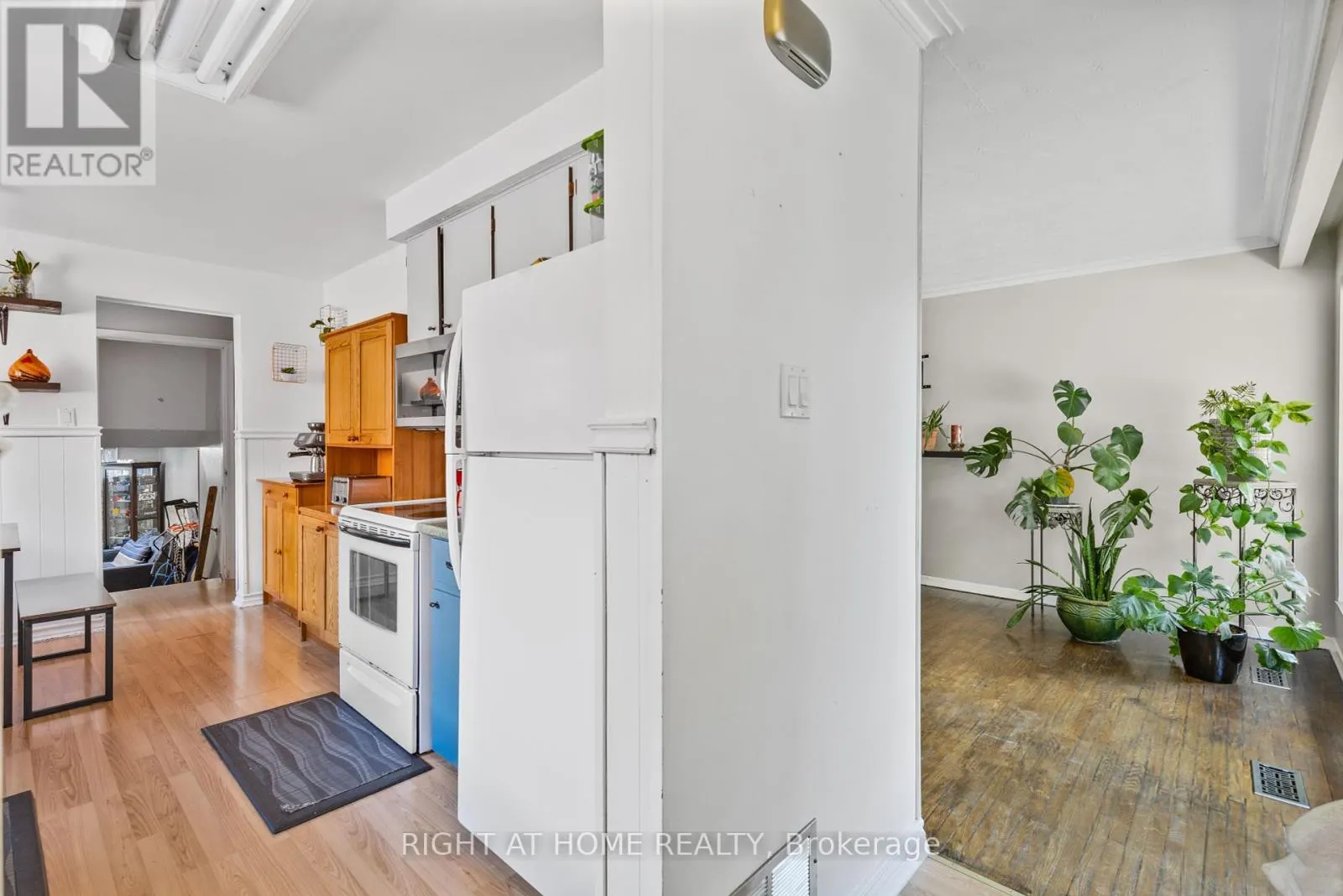 607 TURNER DRIVE