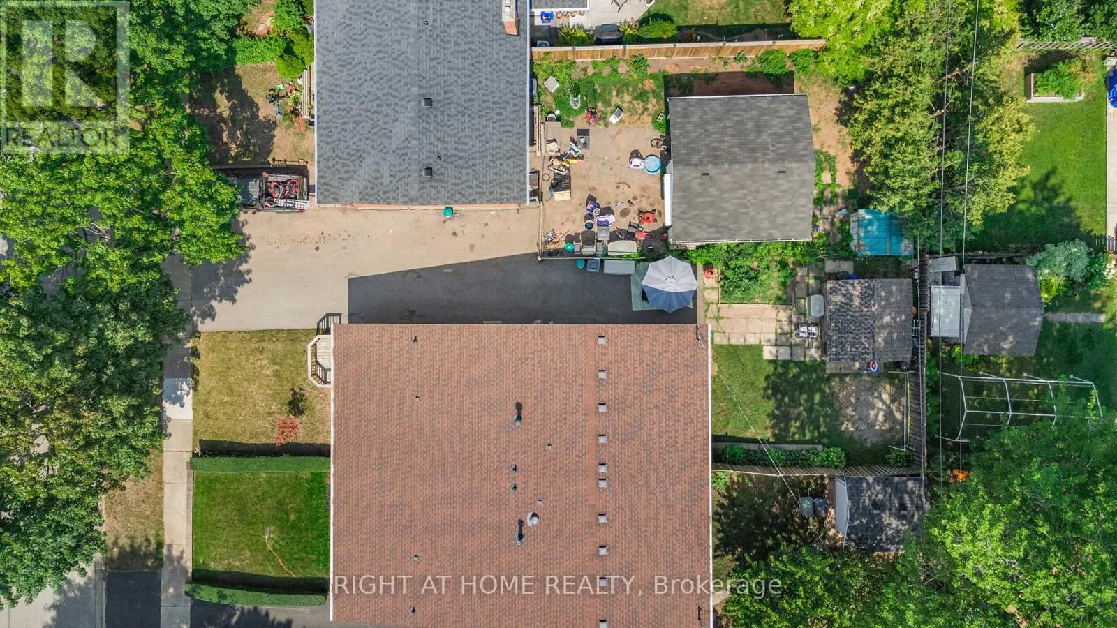 607 TURNER DRIVE