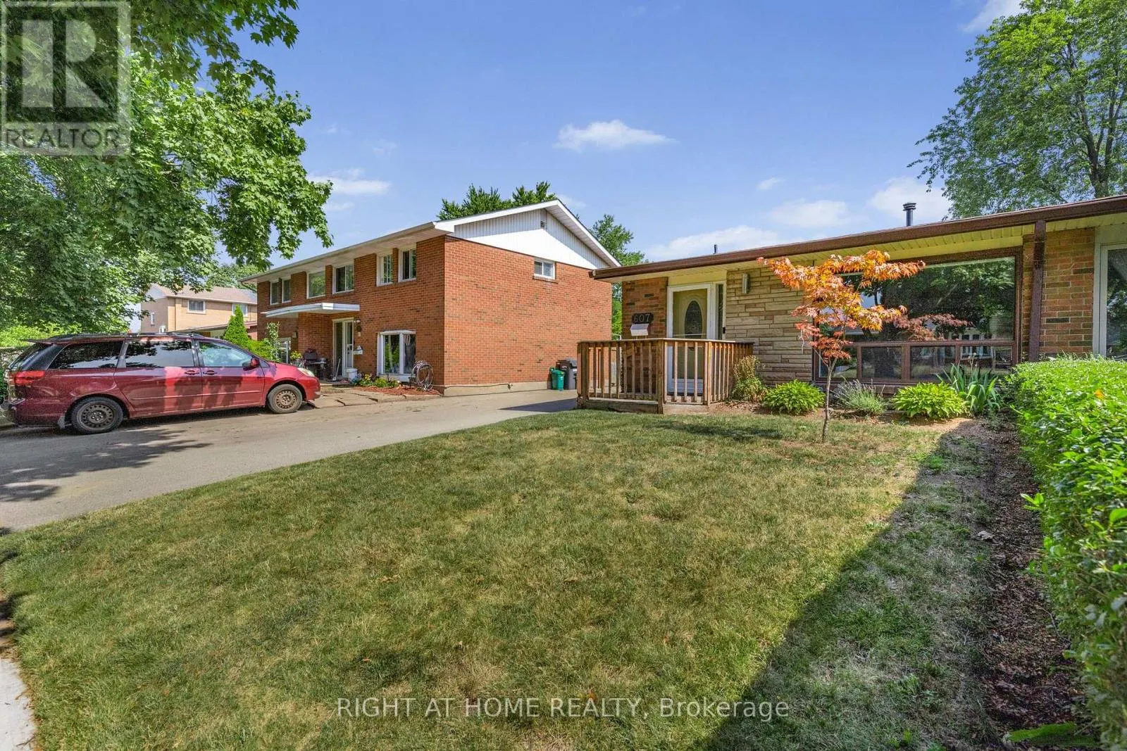 607 TURNER DRIVE