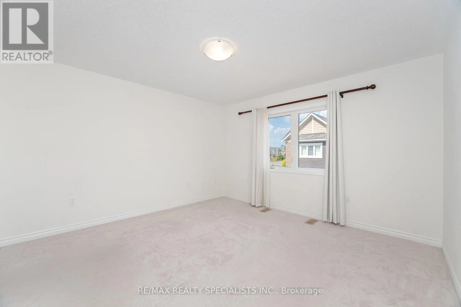 128 - 1000 ASLETON BOULEVARD