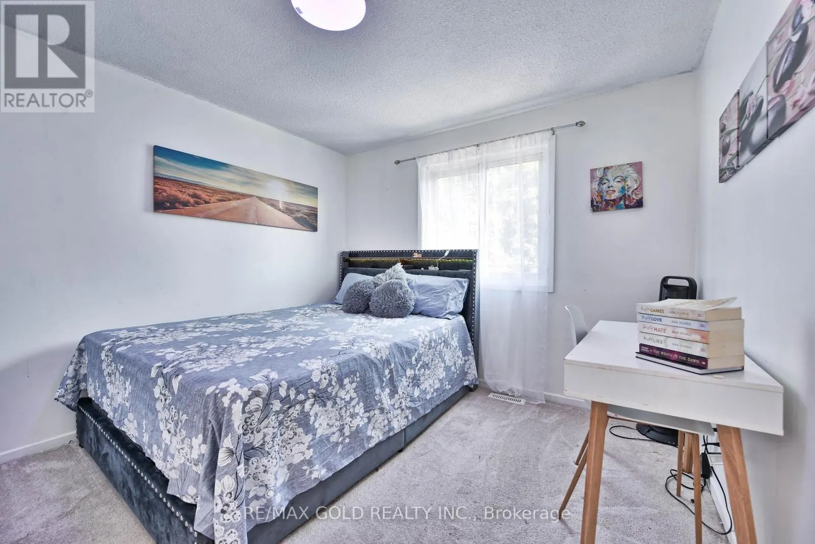 54 NOTTAWASAGA CRESCENT