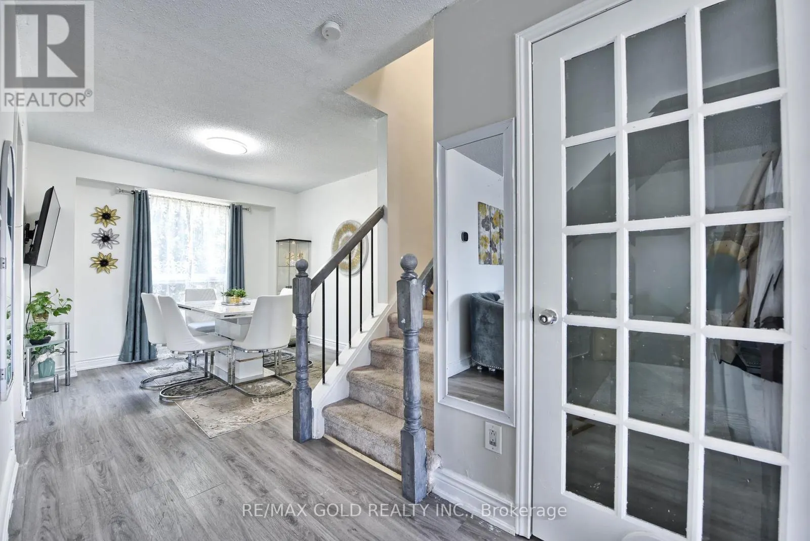 54 NOTTAWASAGA CRESCENT