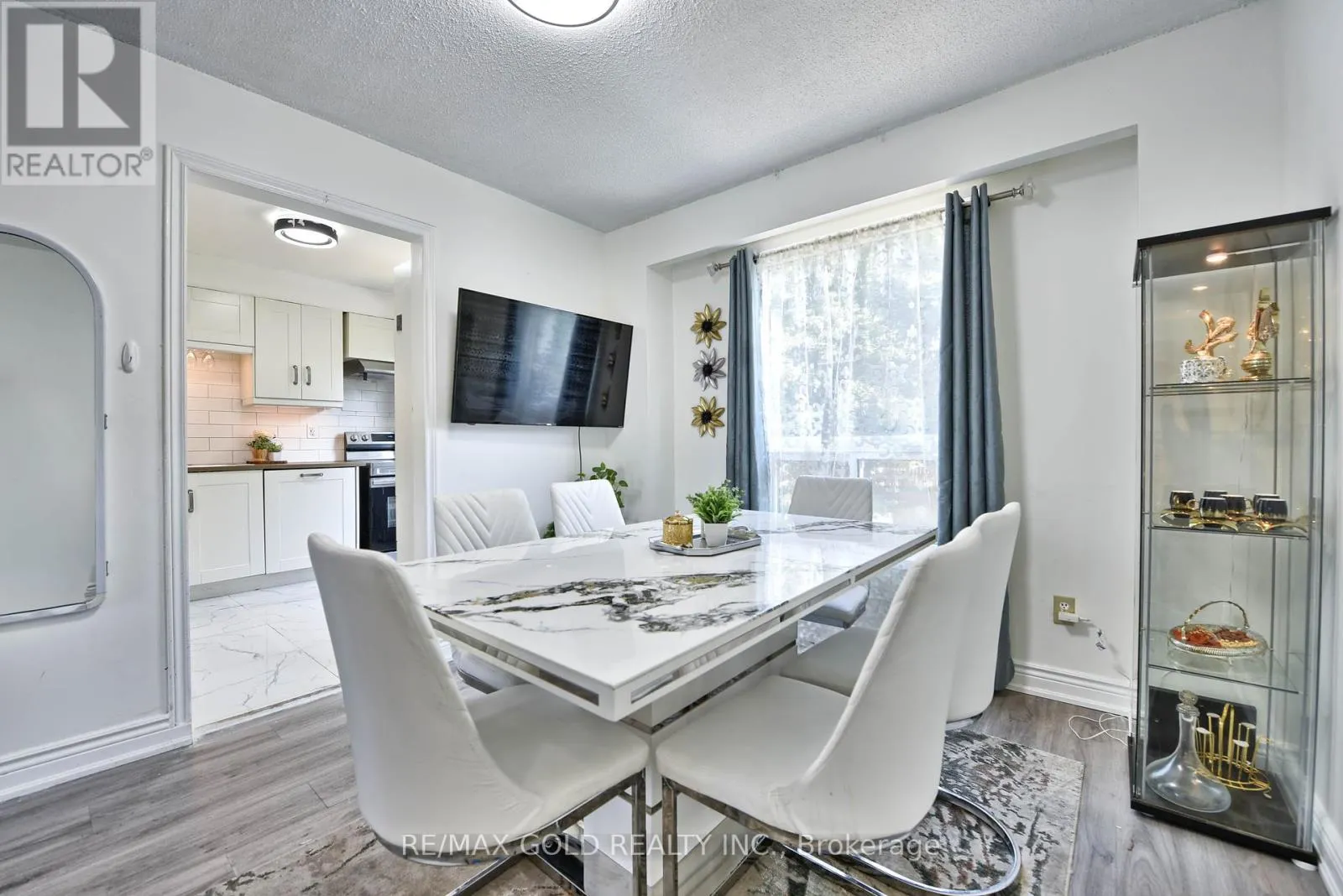 54 NOTTAWASAGA CRESCENT