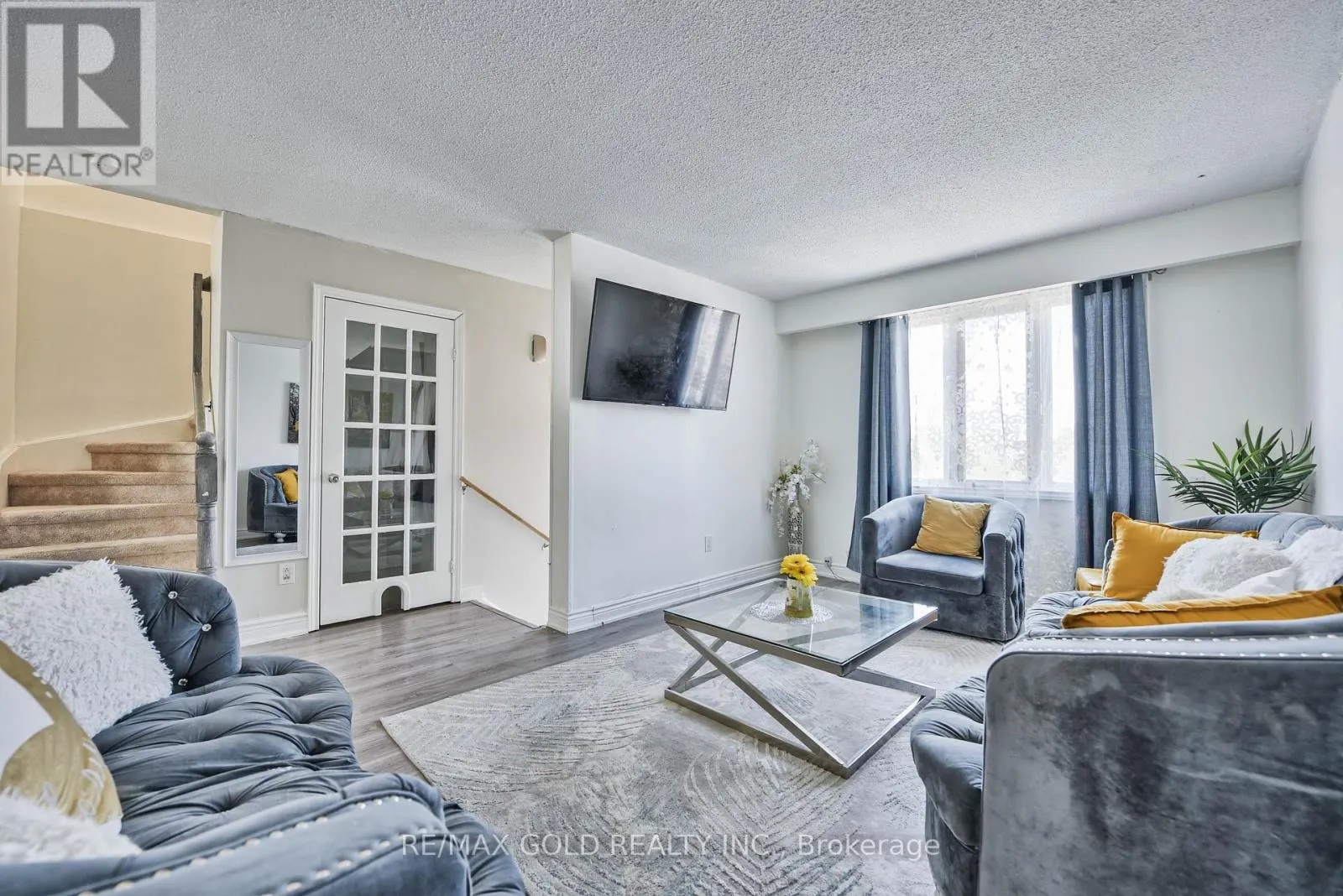 54 NOTTAWASAGA CRESCENT