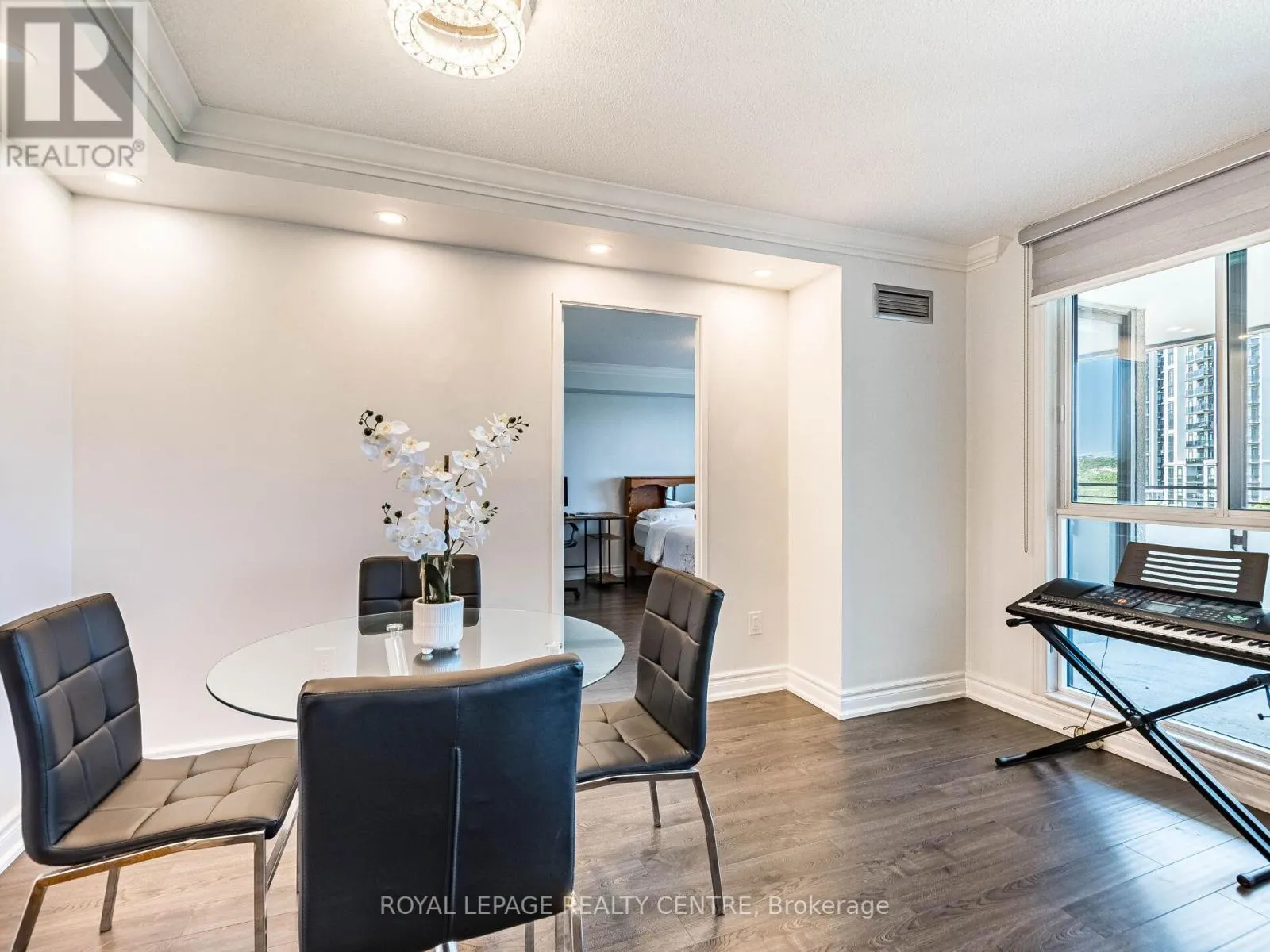 709 - 1320 MISSISSAUGA VALLEY BOULEVARD