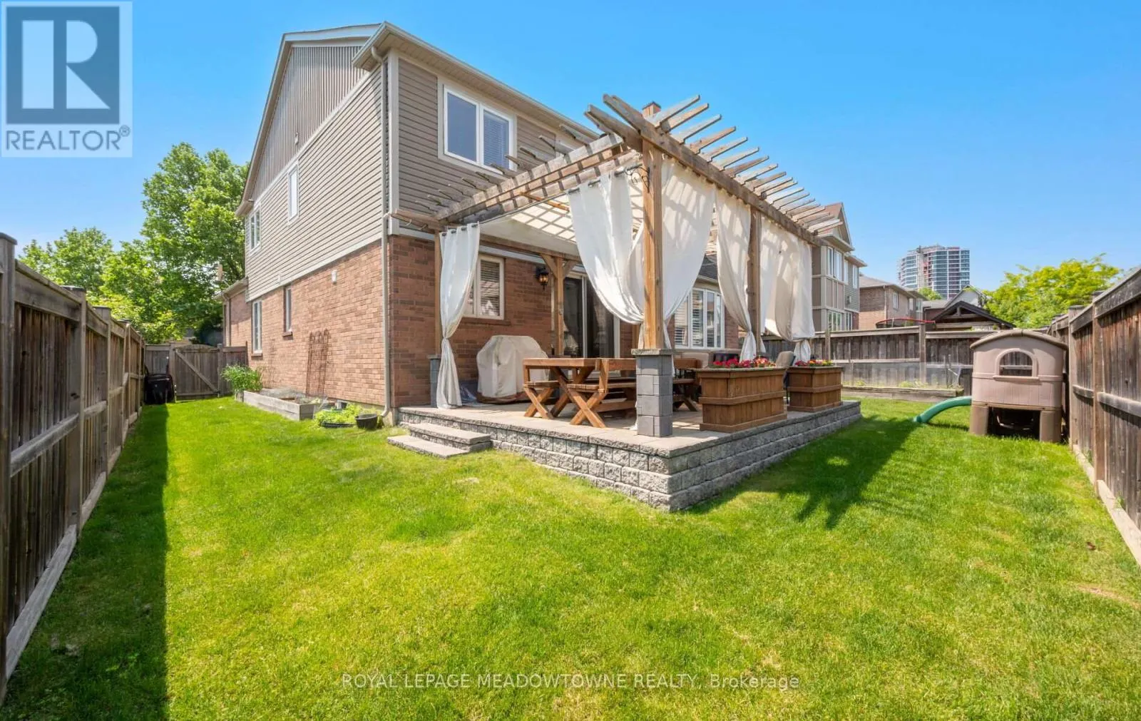 663 SNIDER TERRACE
