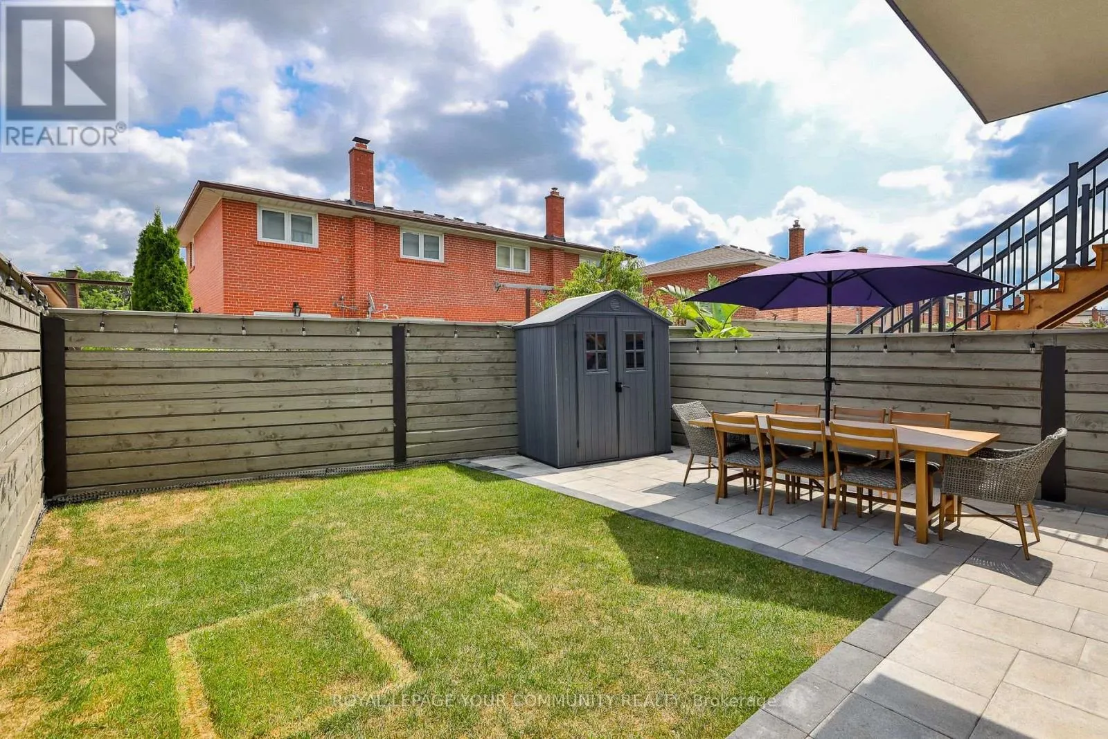 37 ST GASPAR COURT