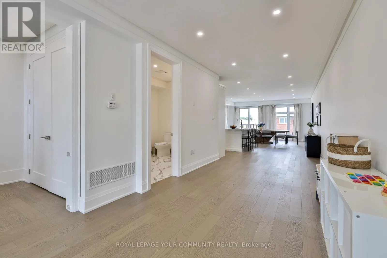 37 ST GASPAR COURT
