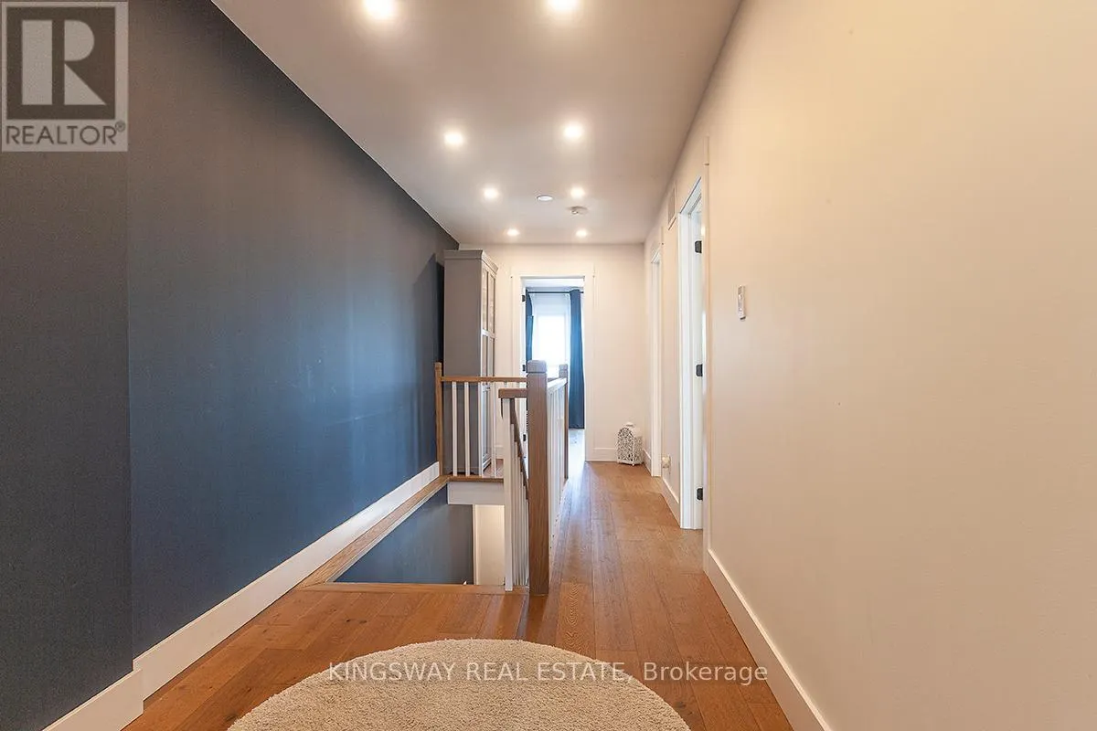 510 RICHEY CRESCENT