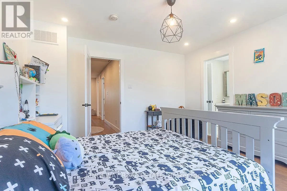 510 RICHEY CRESCENT