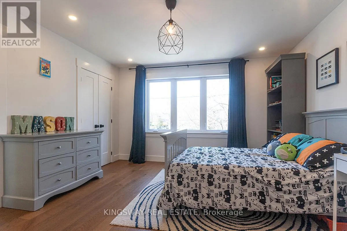 510 RICHEY CRESCENT