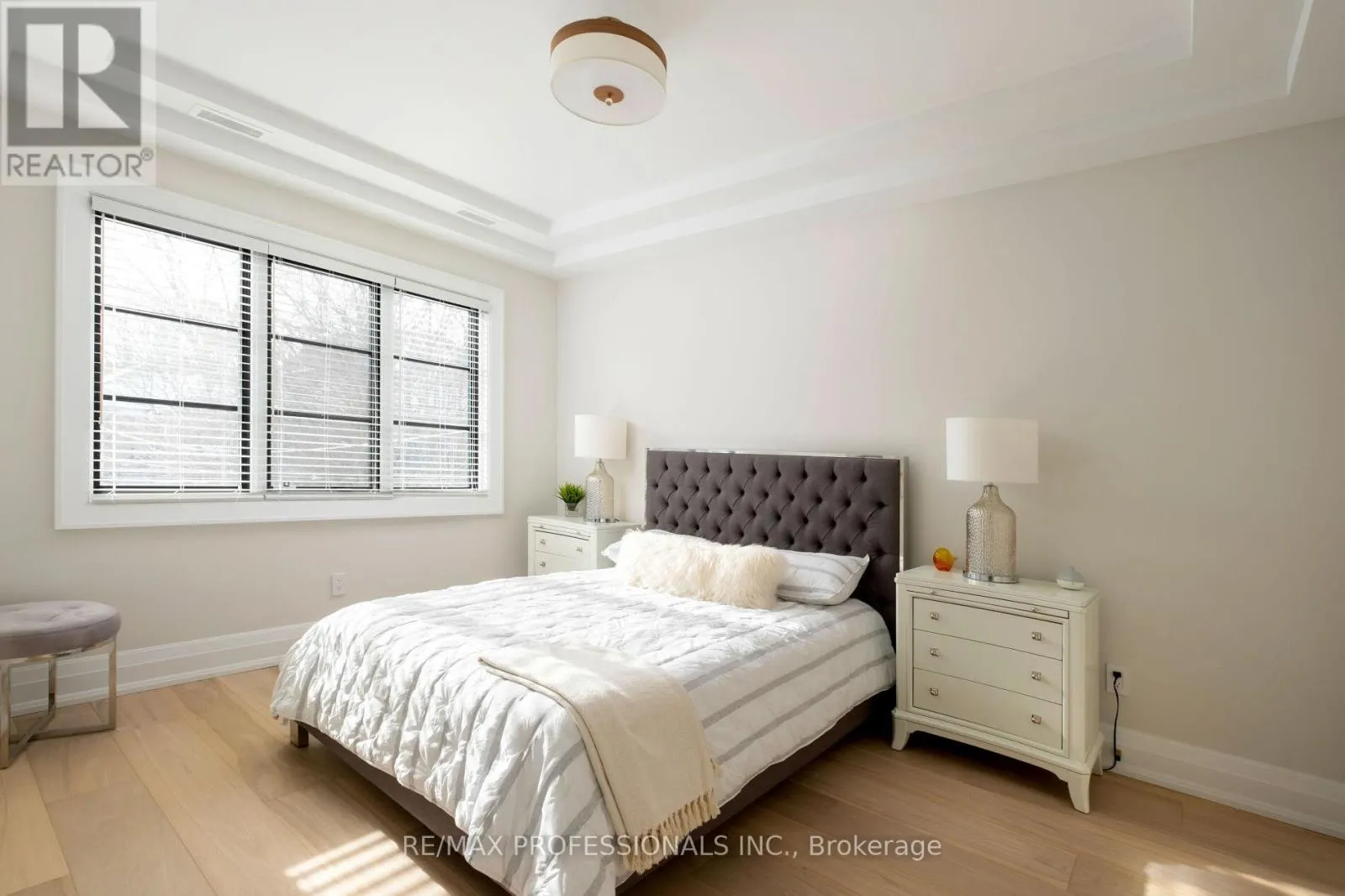 10 SHAND AVENUE