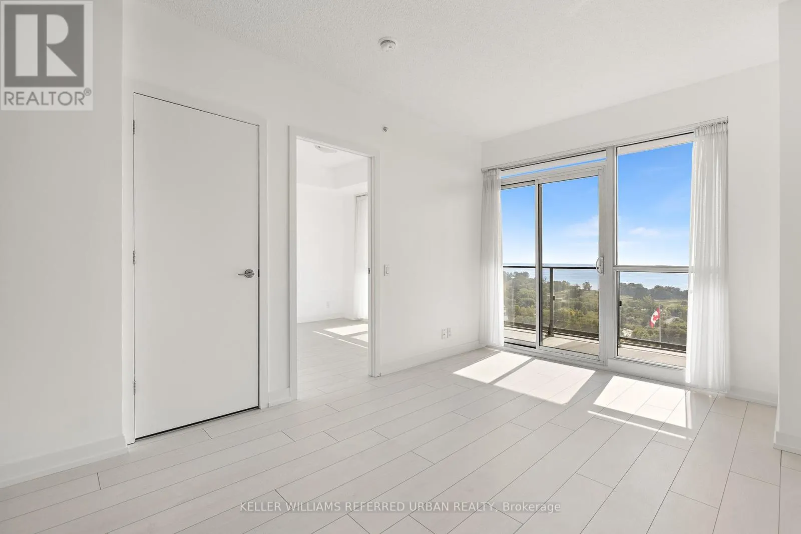 1710 - 2200 LAKE SHORE BOULEVARD W