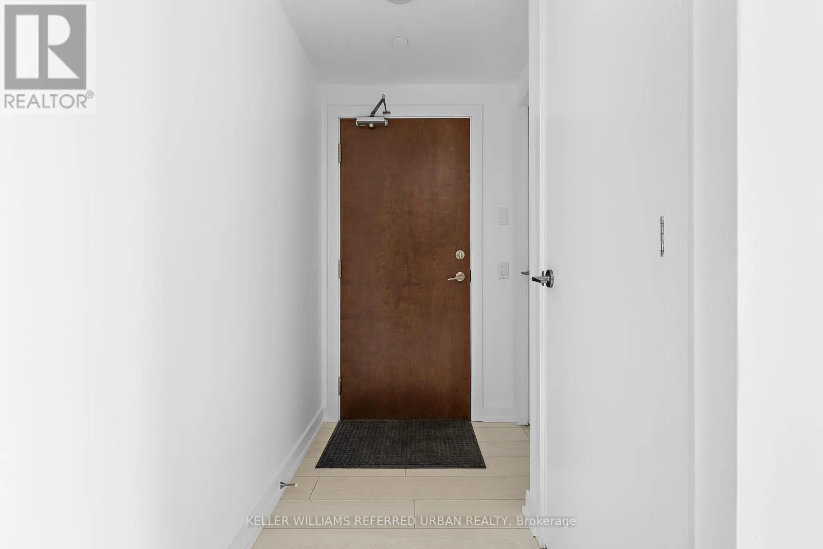 1710 - 2200 LAKE SHORE BOULEVARD W
