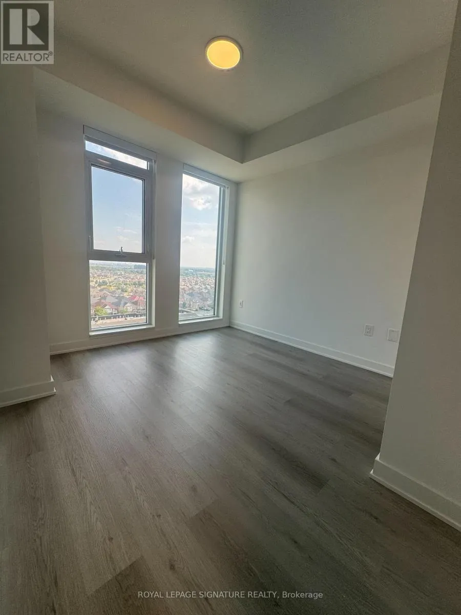 1107 - 40 LAGERFELD DRIVE