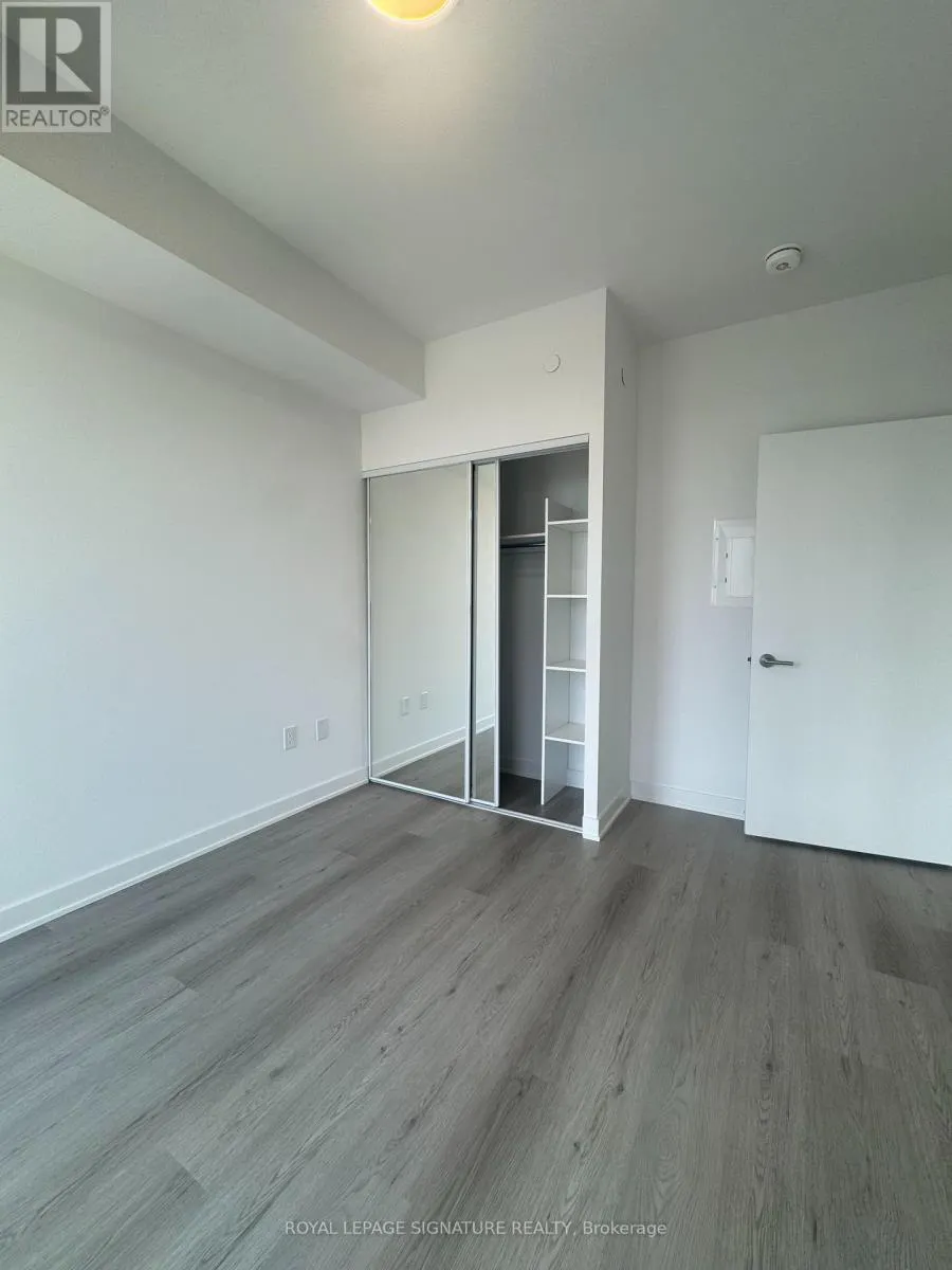 1107 - 40 LAGERFELD DRIVE