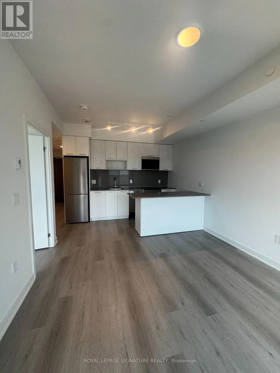 1107 - 40 LAGERFELD DRIVE