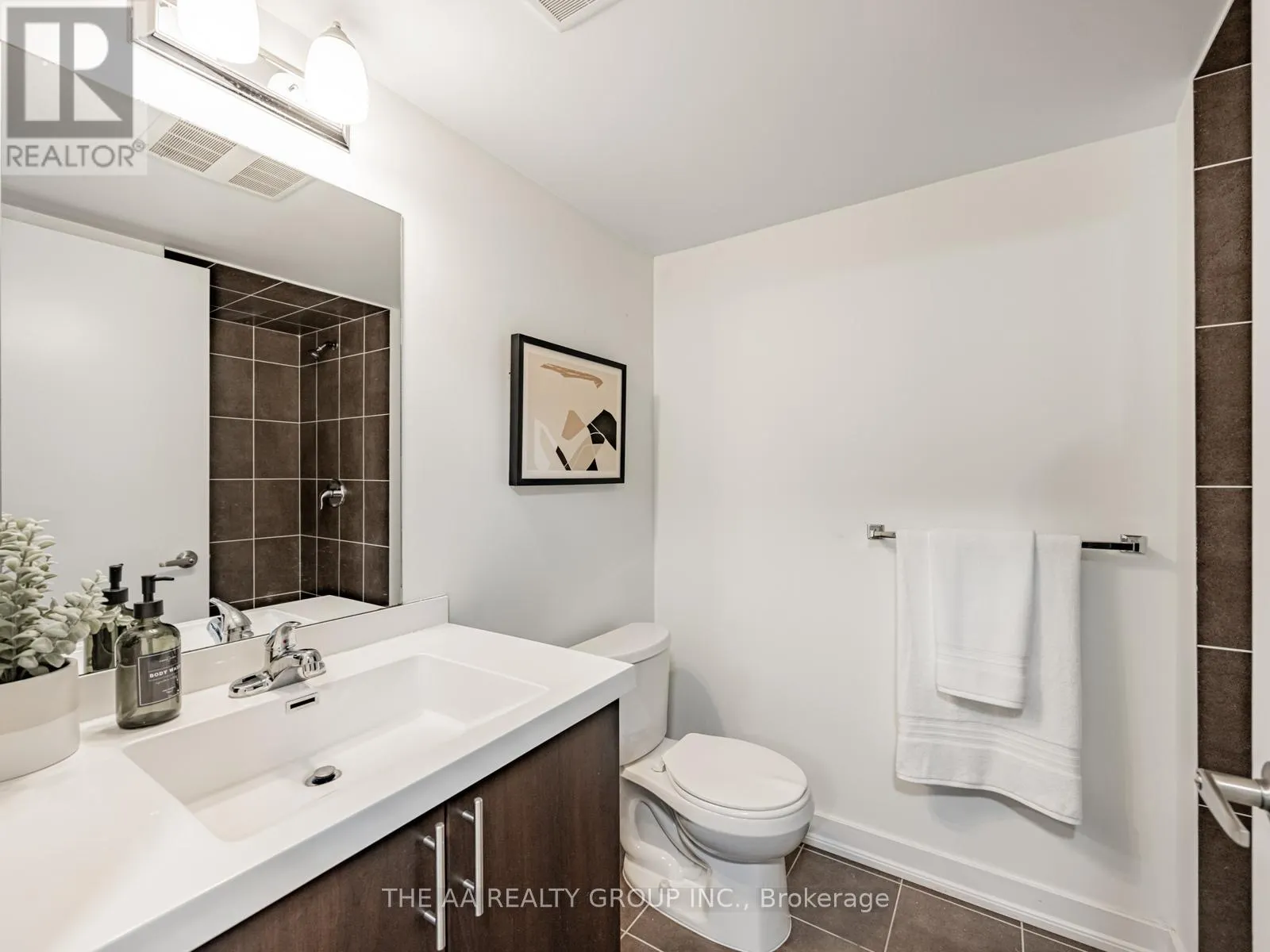 2209 - 1410 DUPONT STREET