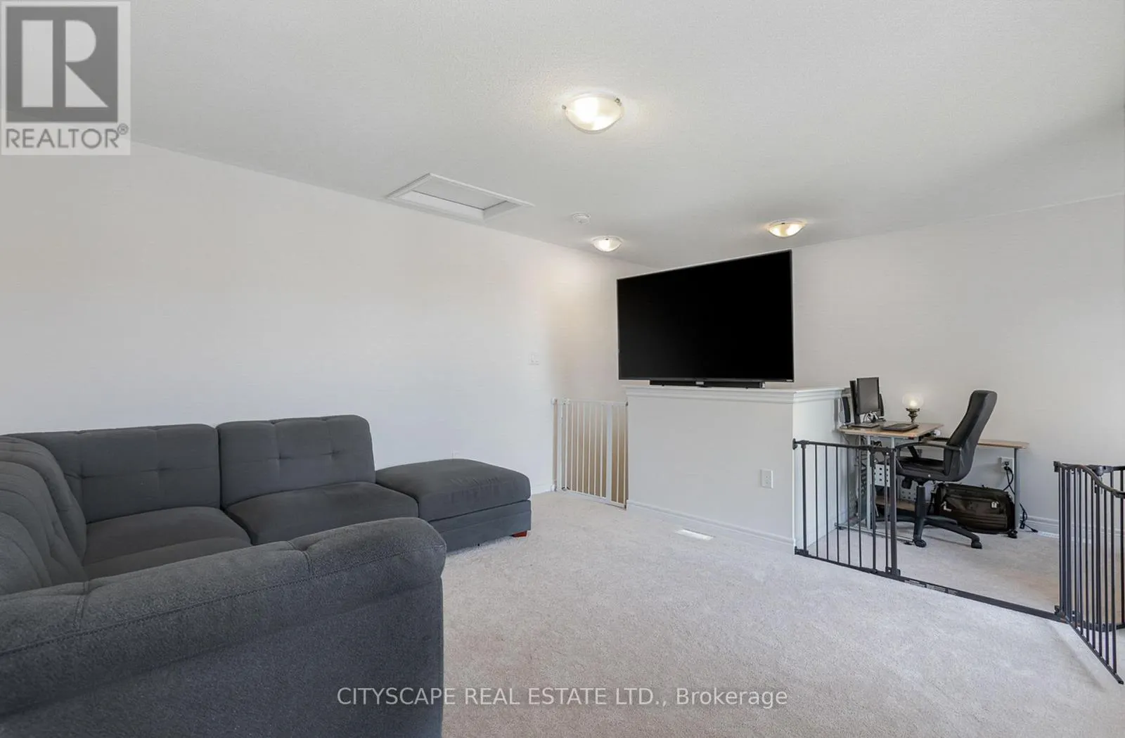 3975 LEONARDO STREET