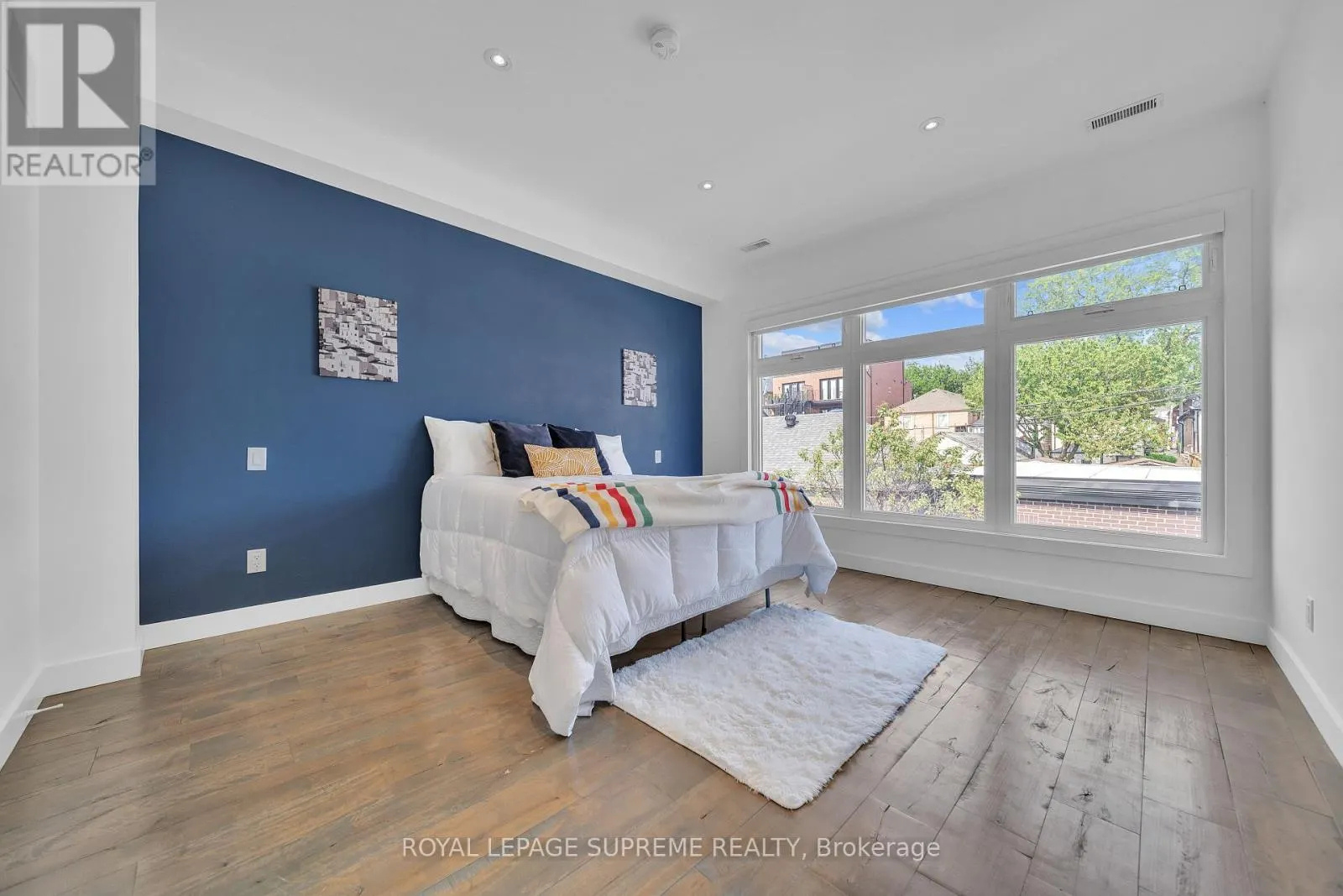 291 GILBERT AVENUE