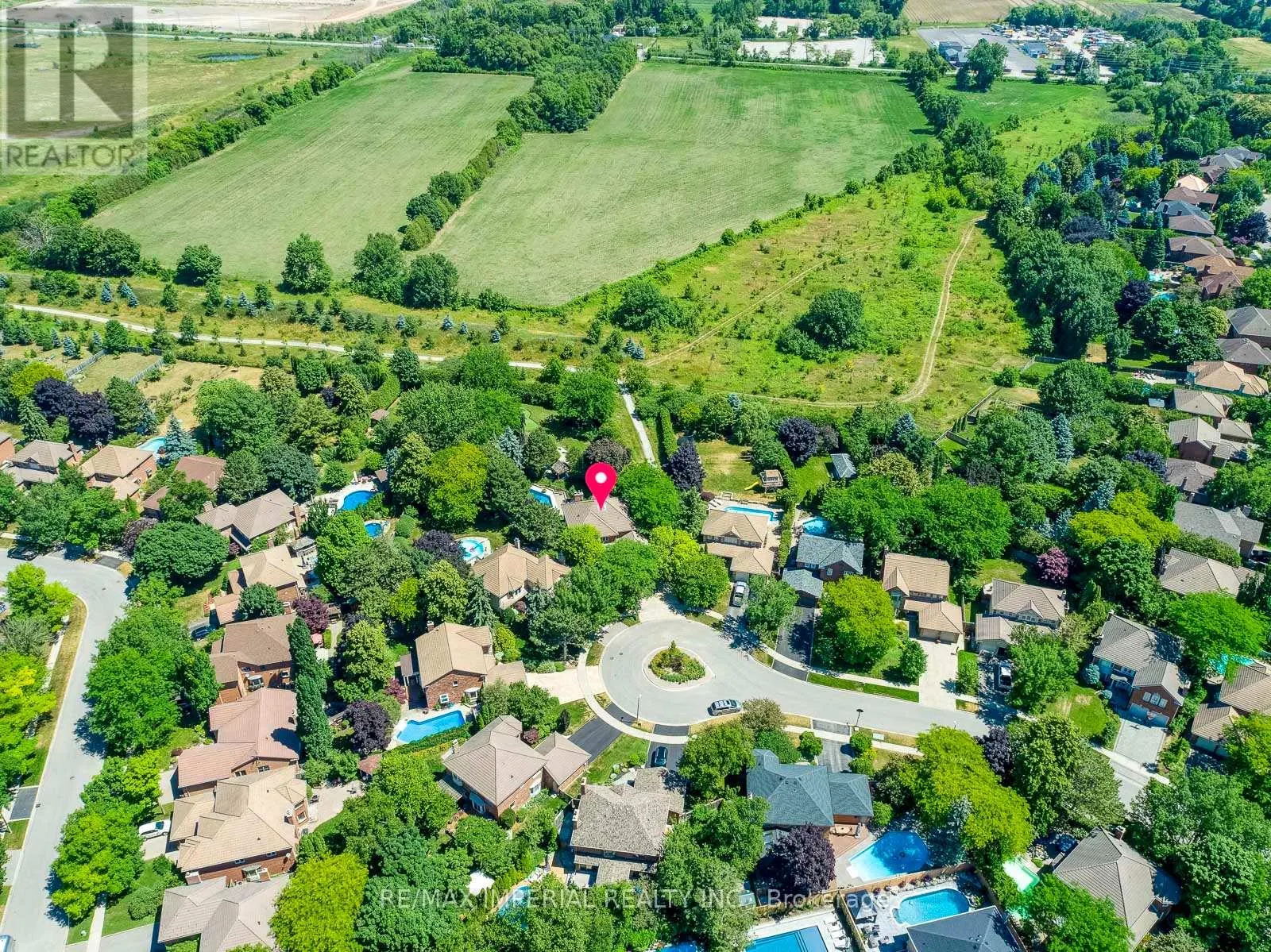 341 ACACIA COURT