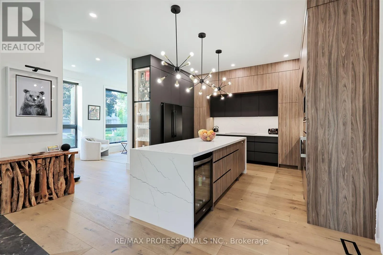 22 SPRING GARDEN ROAD