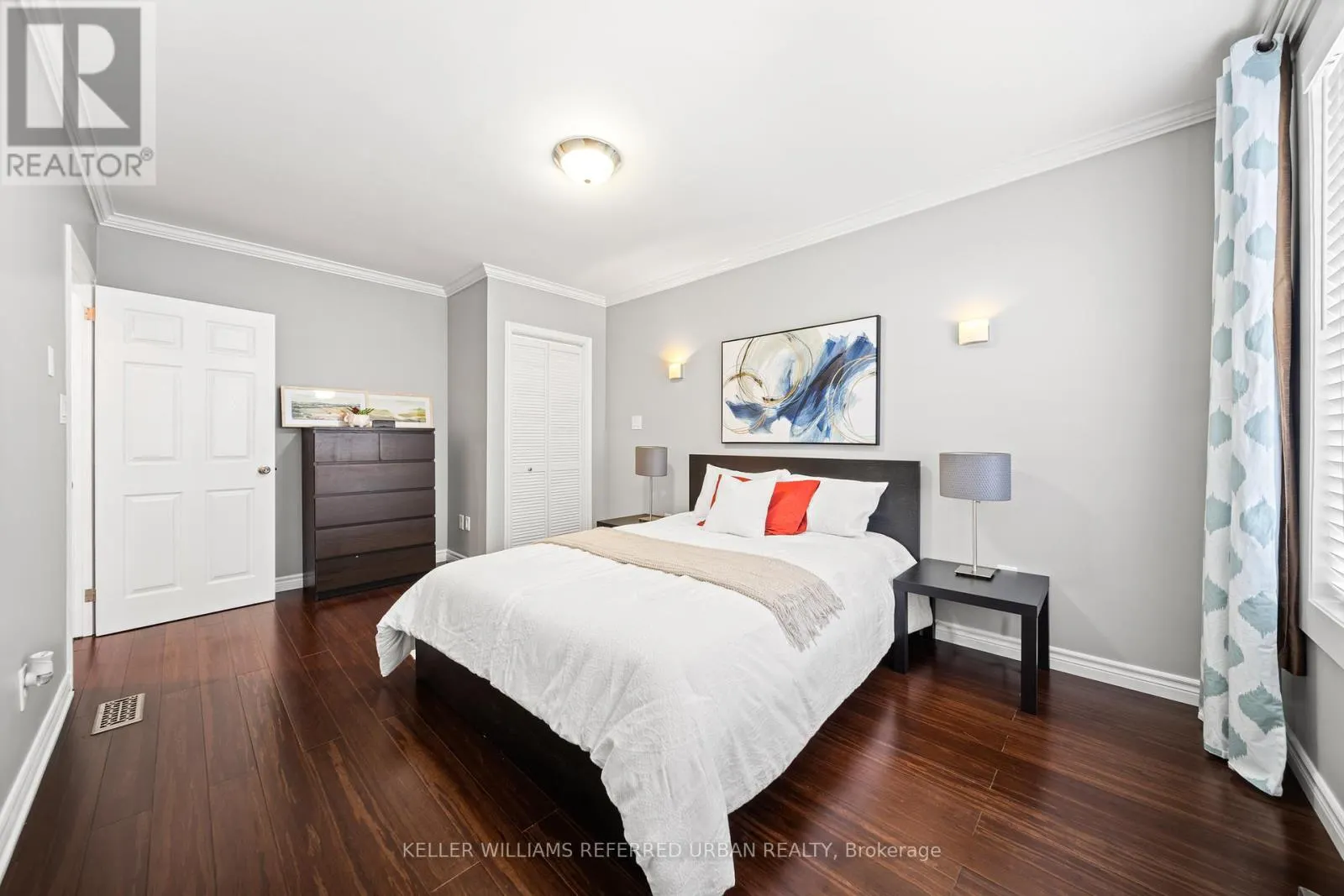 1078 DOVERCOURT ROAD