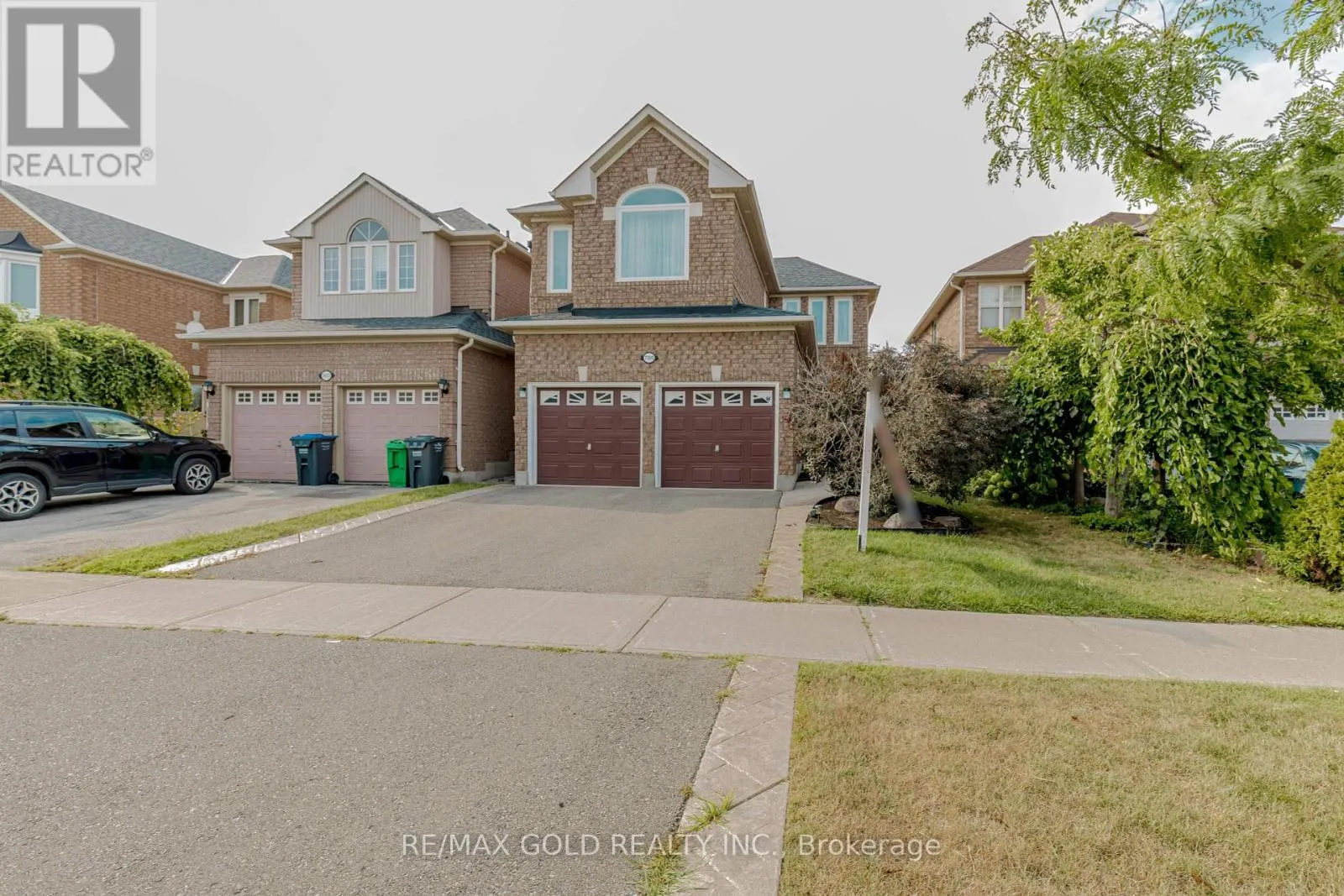 7399 TERRAGAR BOULEVARD
