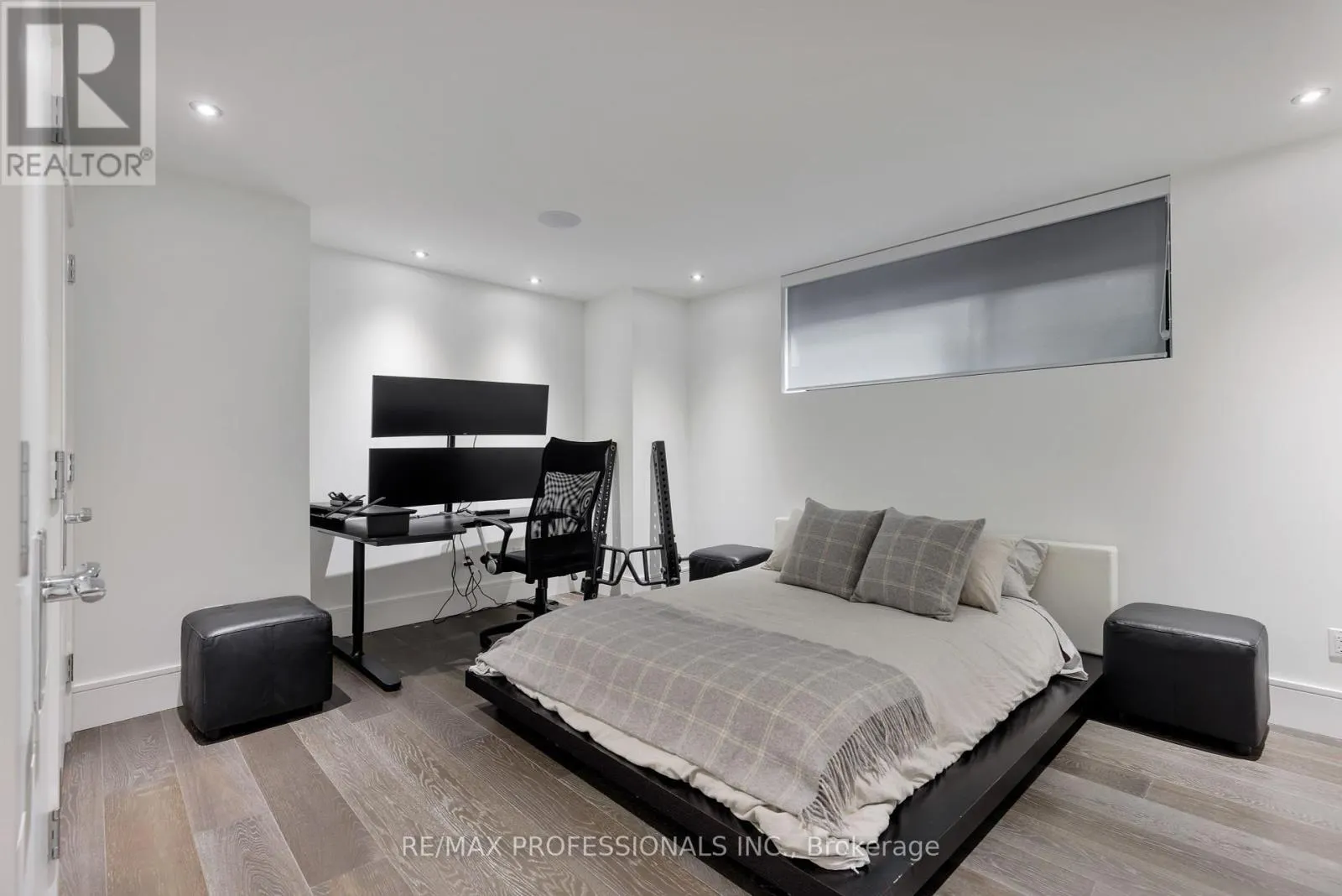 7 ASHLEY PARK ROAD