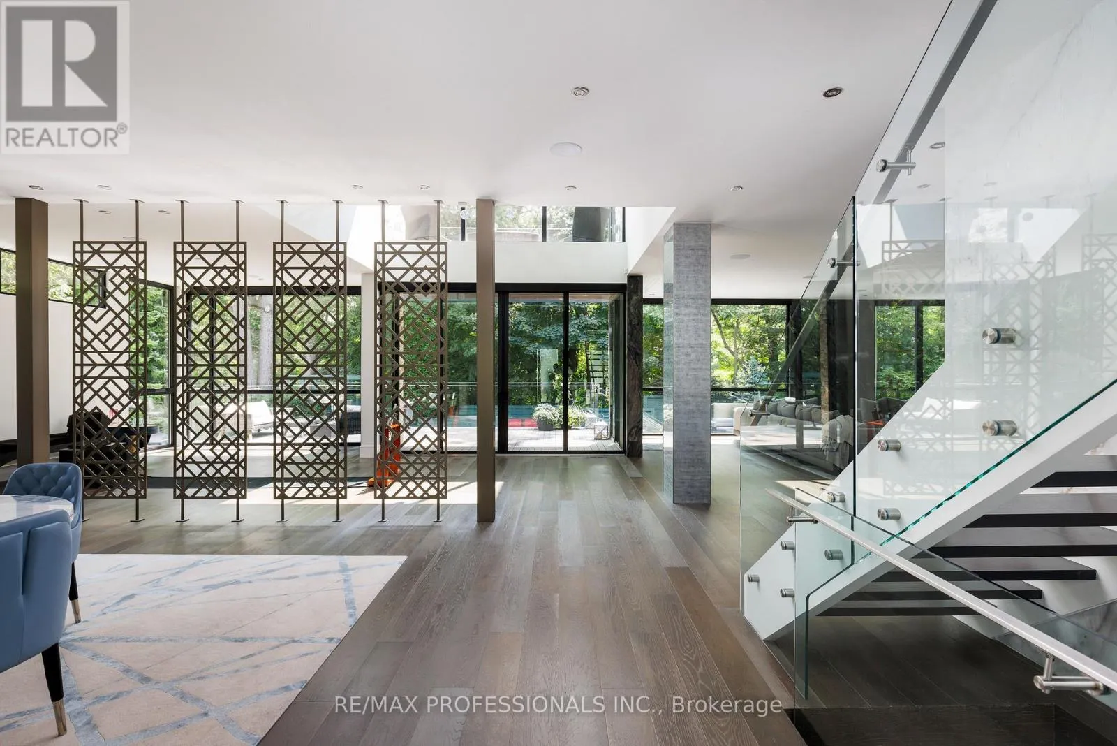 7 ASHLEY PARK ROAD