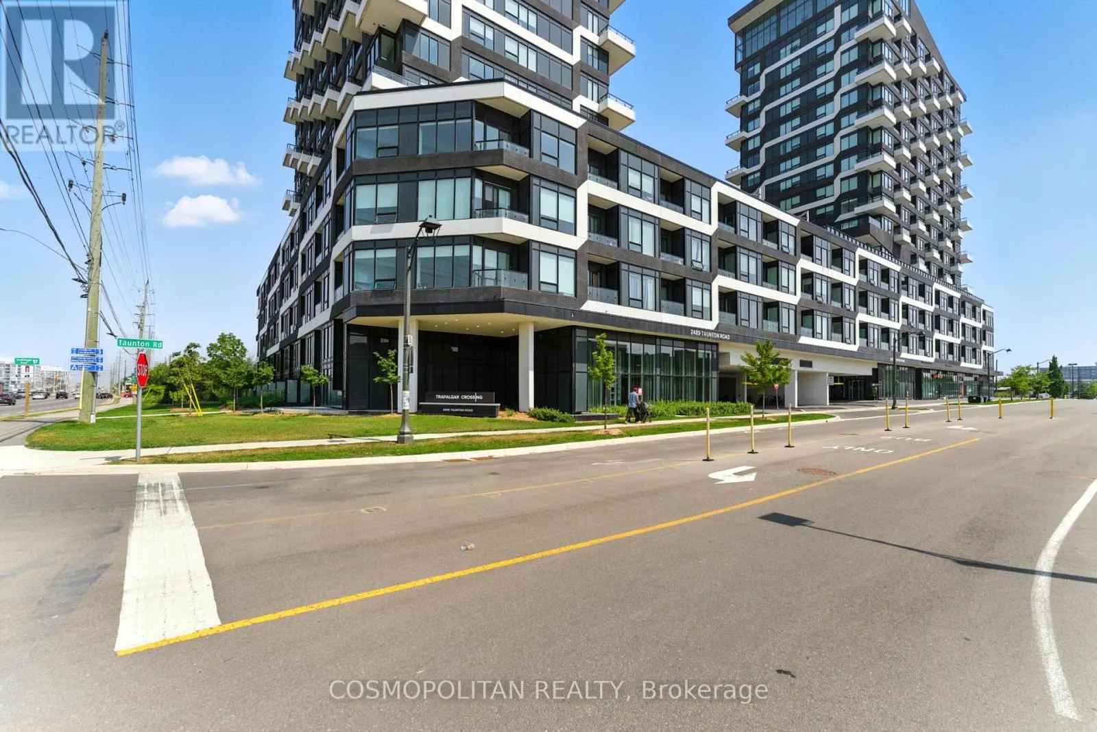355 - 2489 TAUNTON ROAD, #355