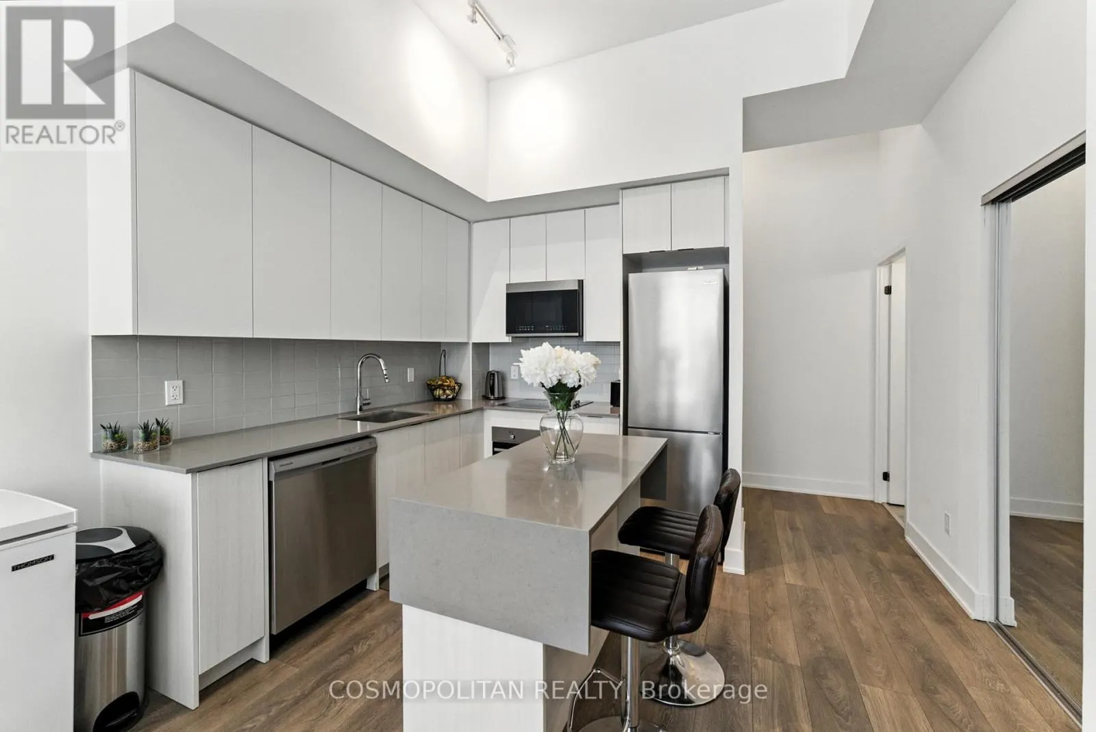 355 - 2489 TAUNTON ROAD, #355
