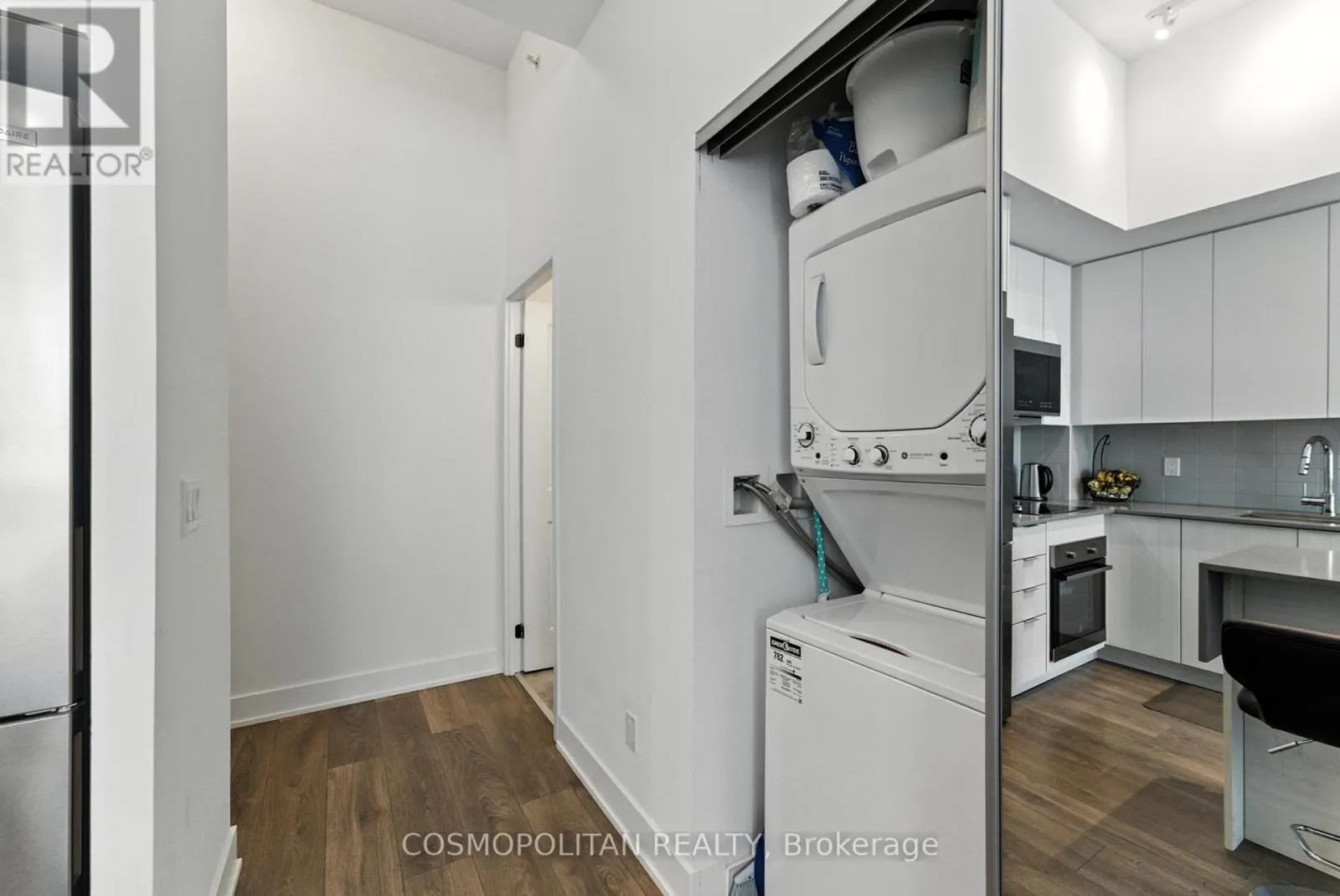 355 - 2489 TAUNTON ROAD, #355