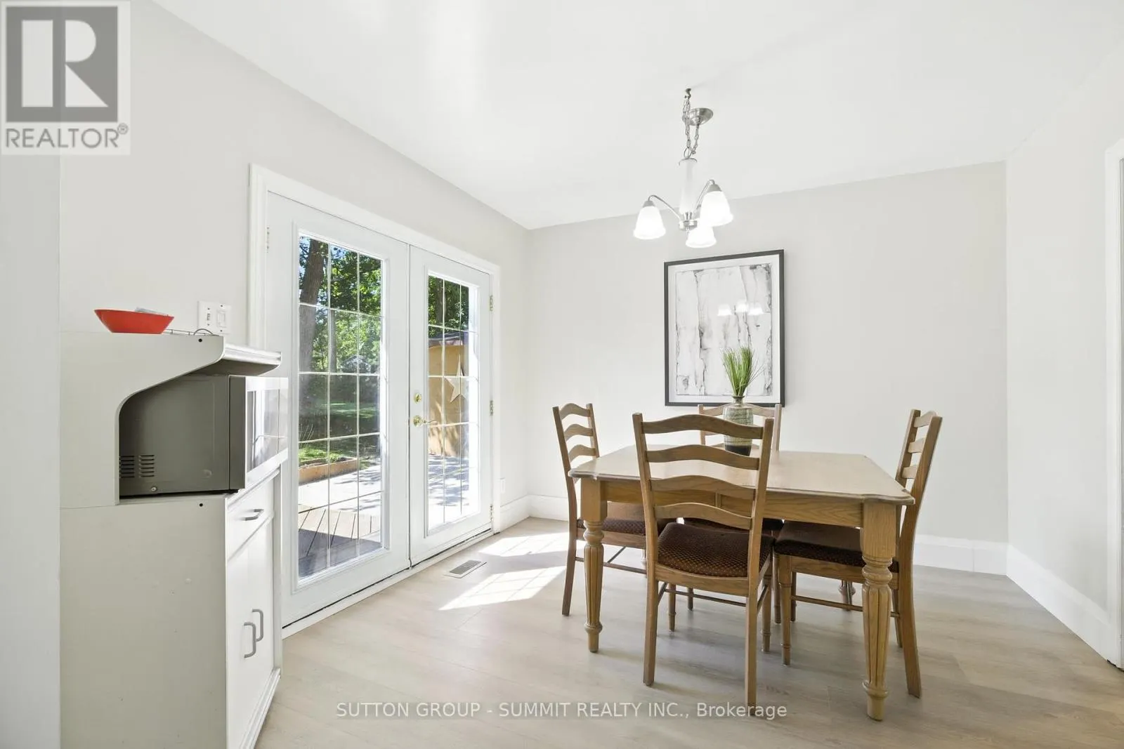 2411 MOUNT FOREST DRIVE