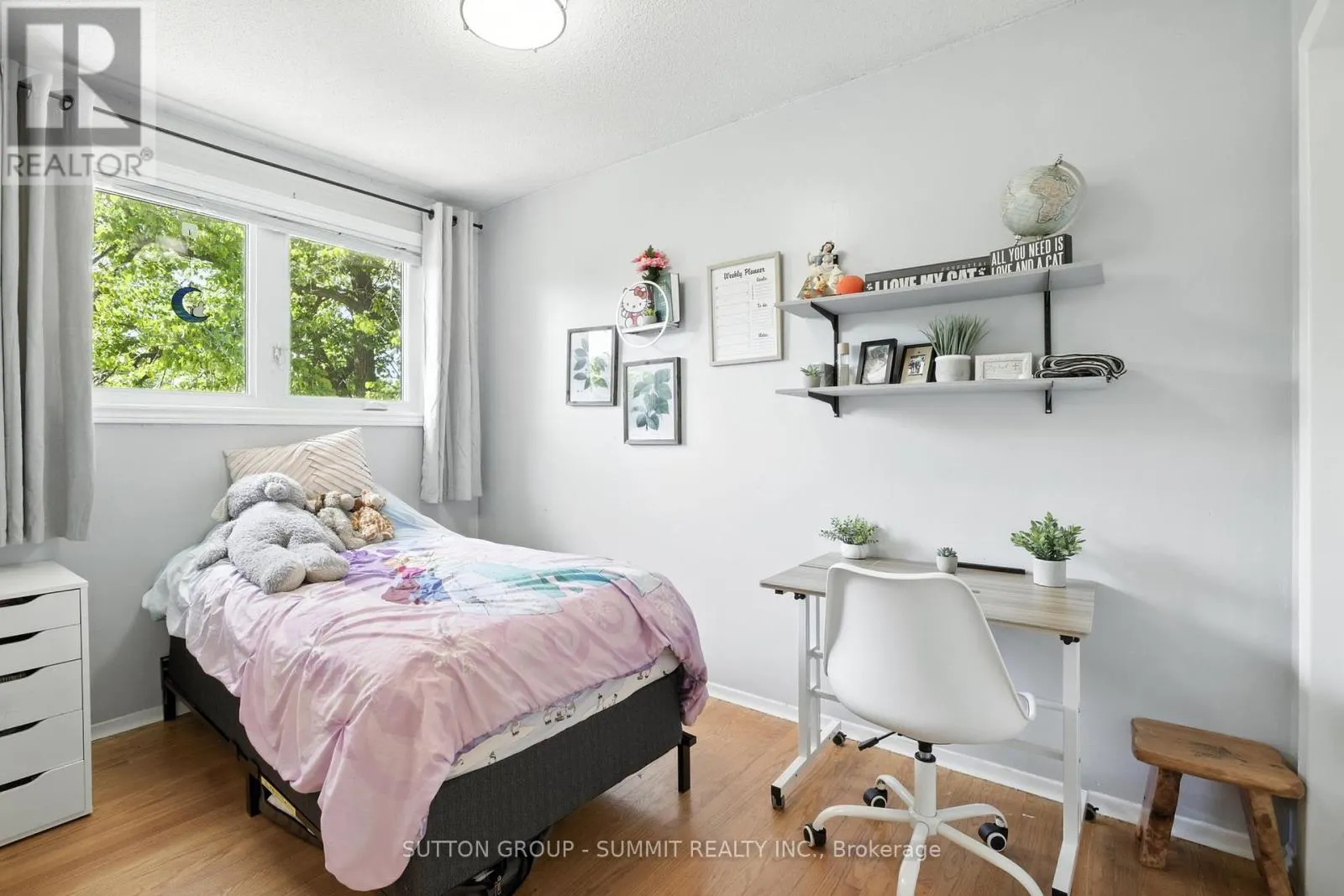 2411 MOUNT FOREST DRIVE